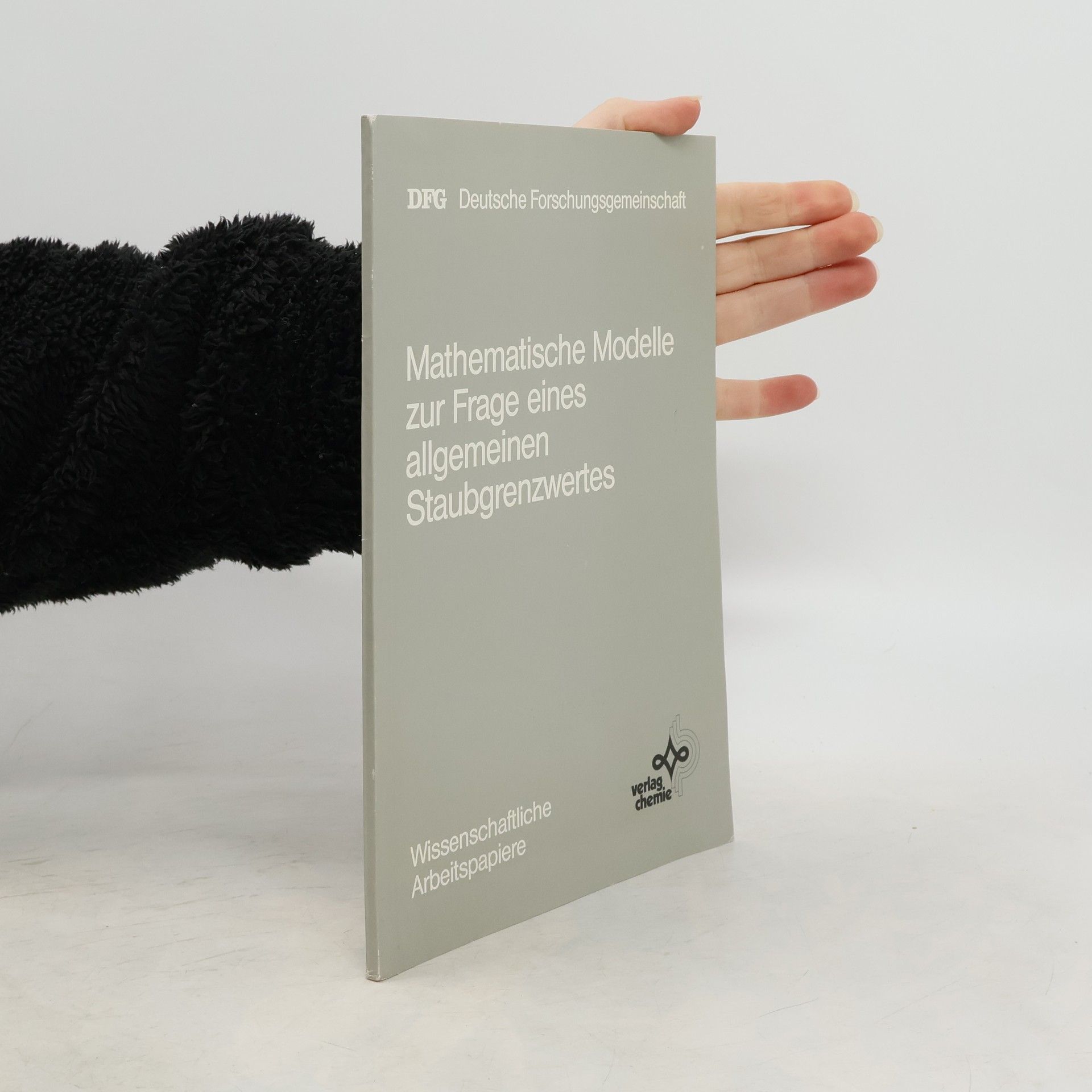 Hans-Joachim Lange Wissenschaftliche Arbeitspapiere: Mathematische Modelle zur Frage eines allgemeinen Staubgrenzwertes