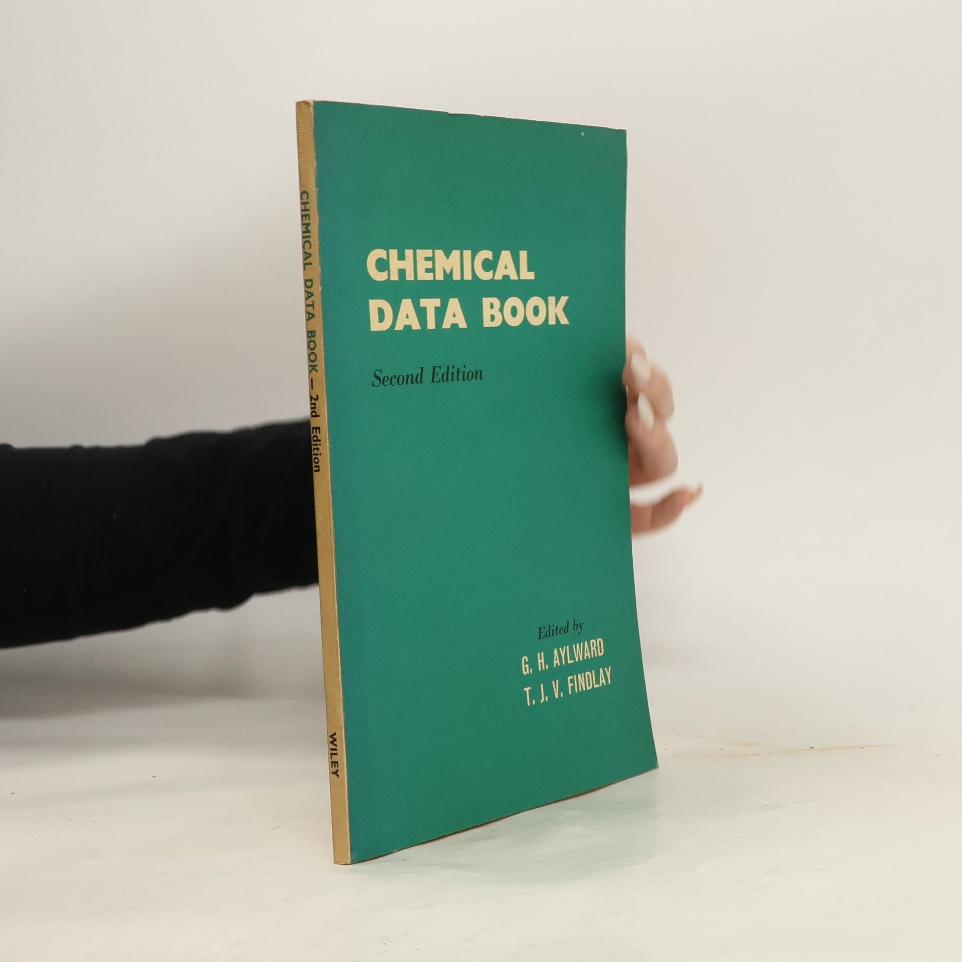 AA.VV. Chemical Data Book