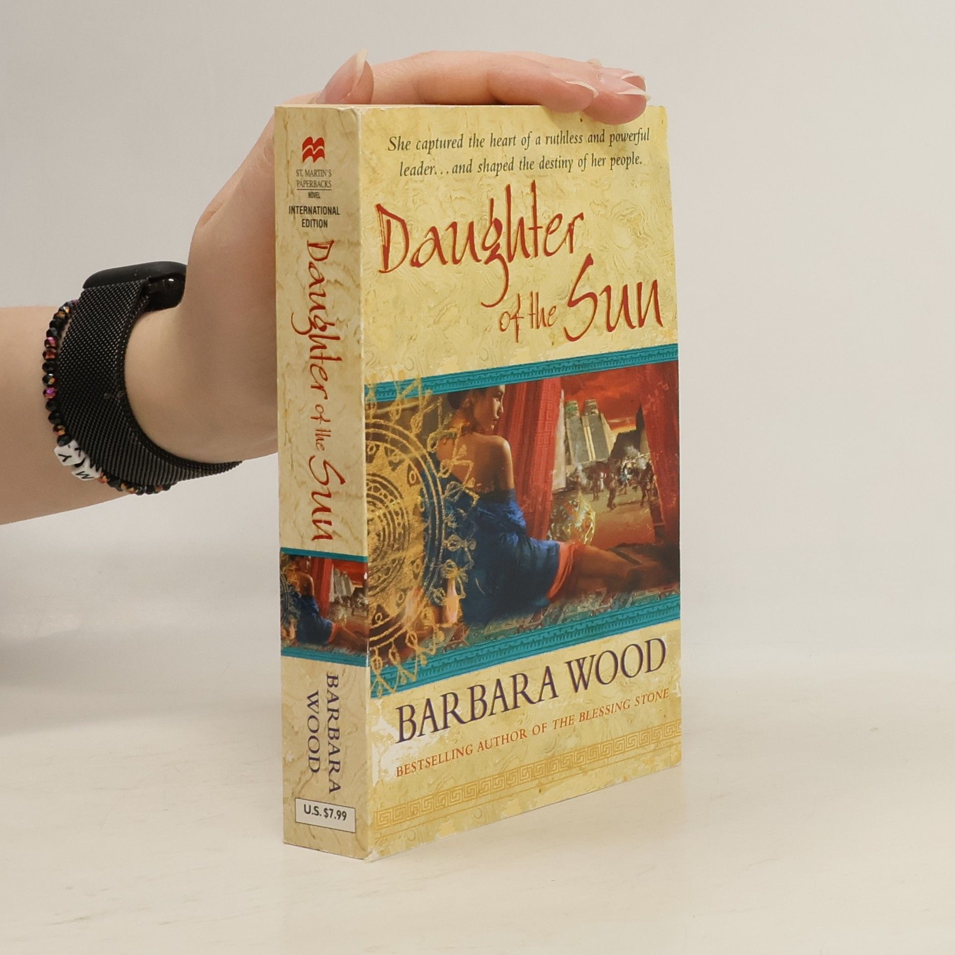 Barbara Wood Daughter of the Sun - International Edition