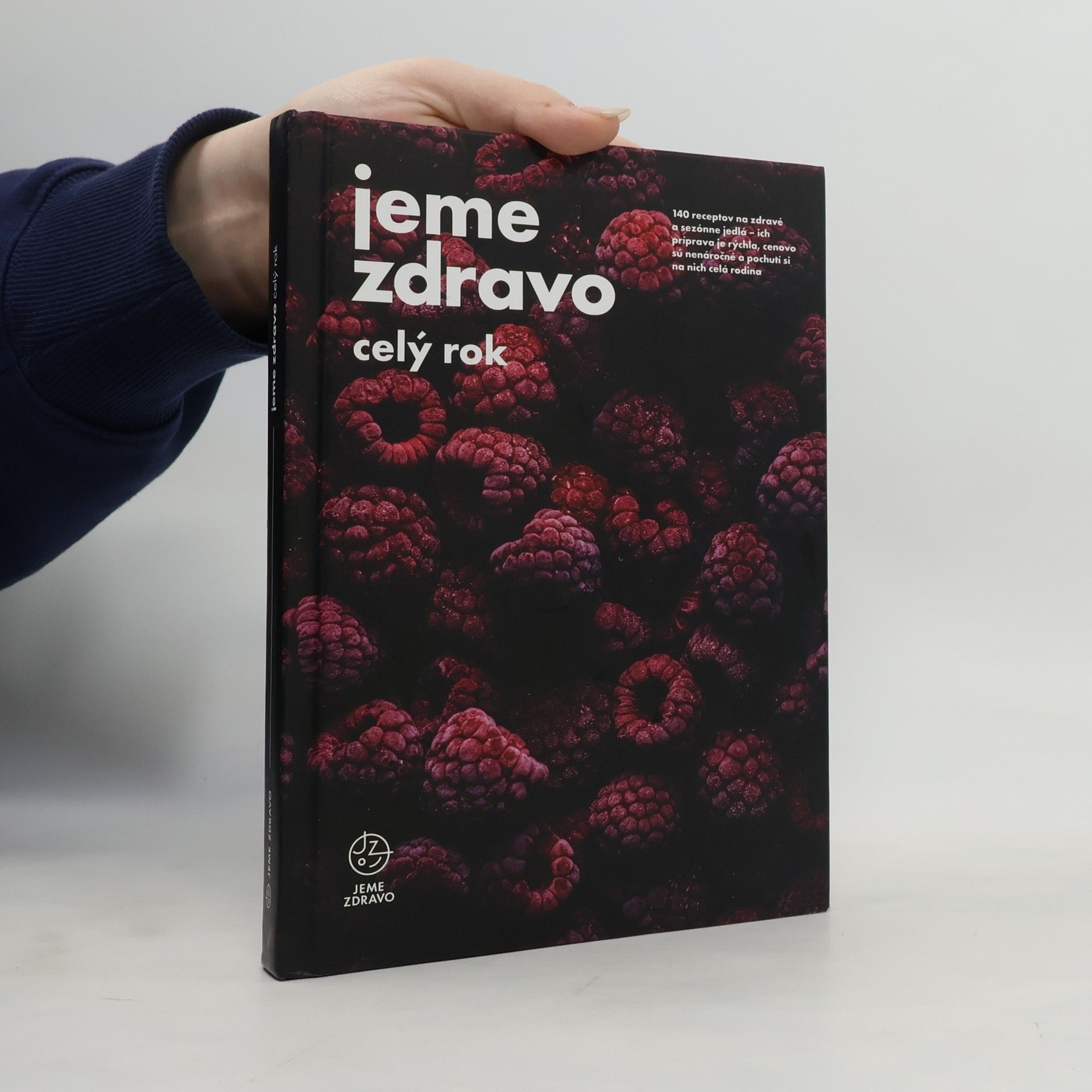 AA.VV. Jeme zdravo celý rok