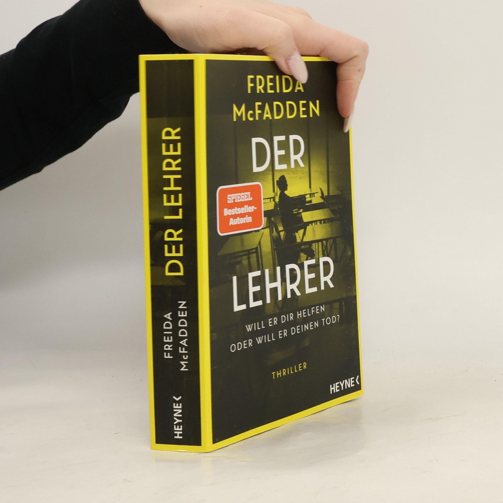 Der Lehrer – Will er dir helfen oder will er deinen Tod?