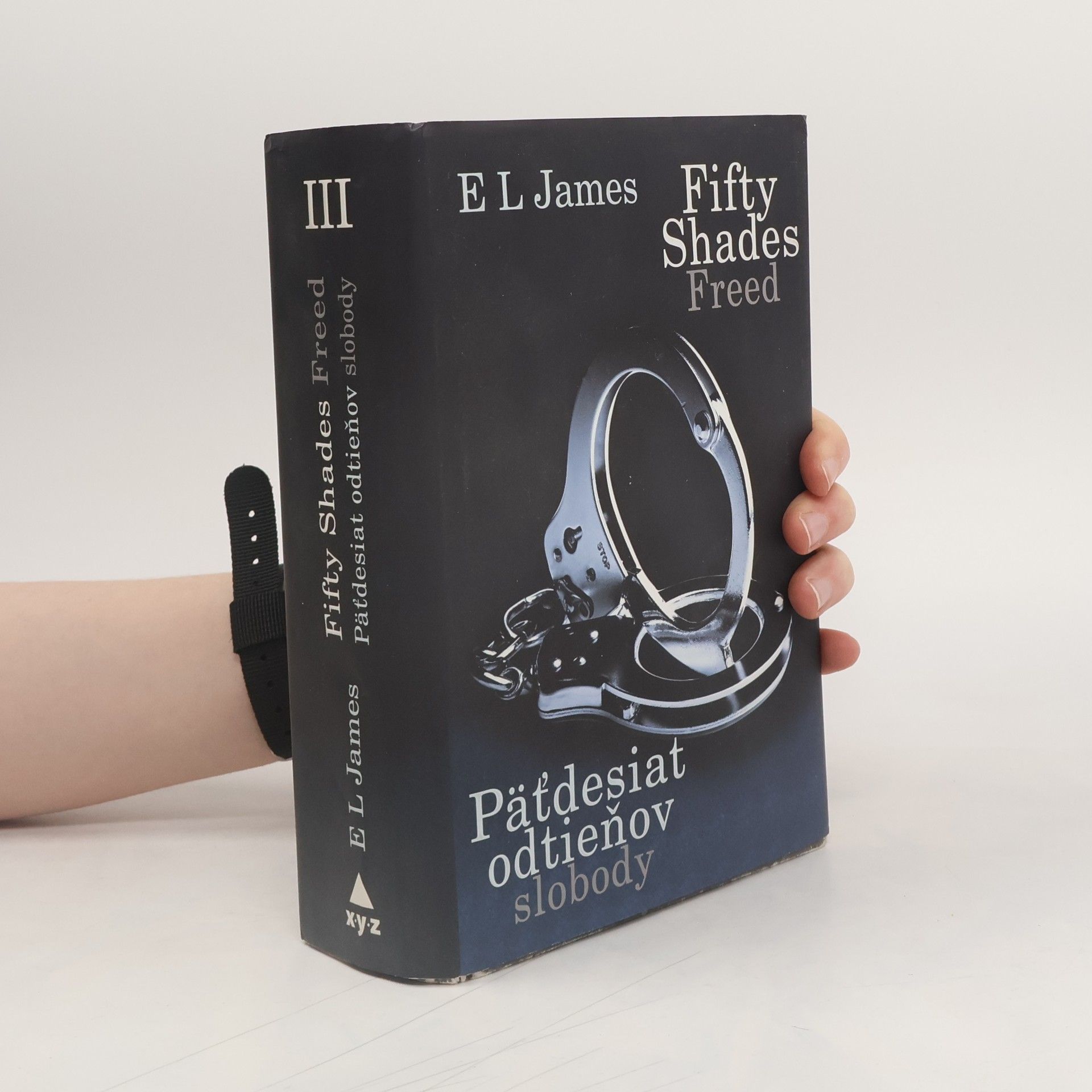 E L James Päťdesiat odtieňov slobody