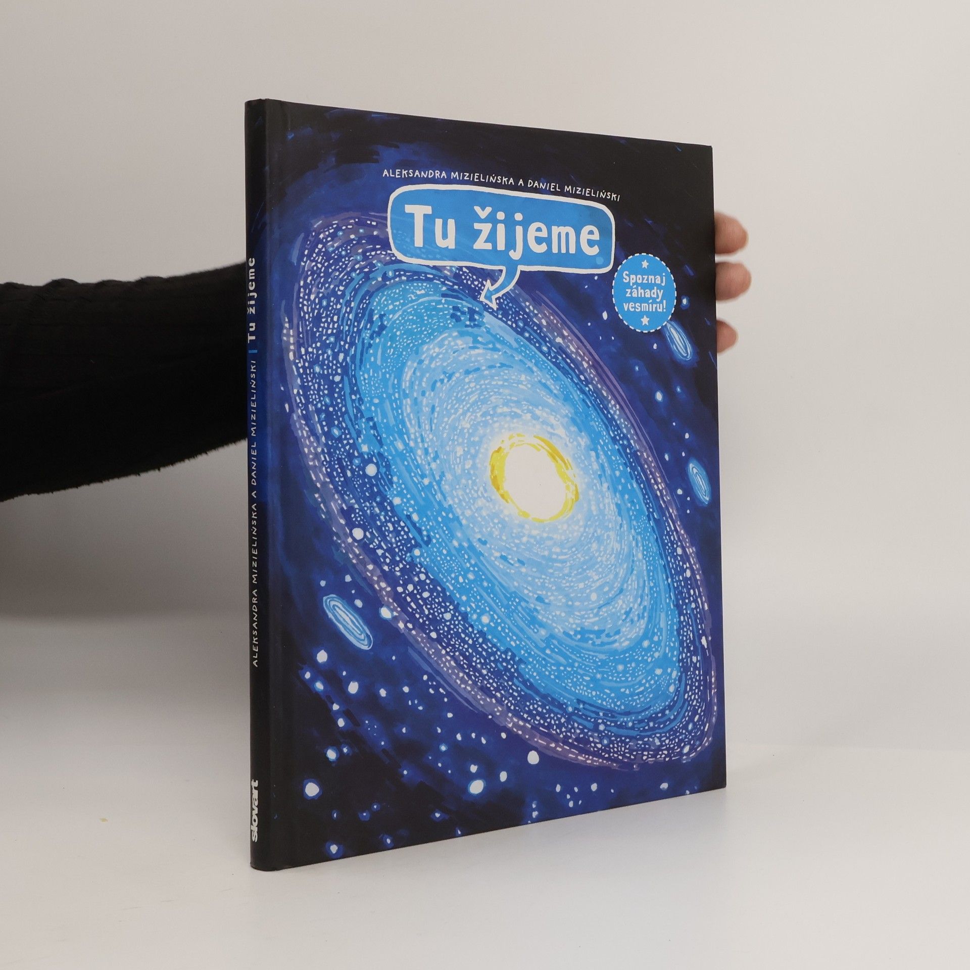 Aleksandra Mizielinska Tu žijeme