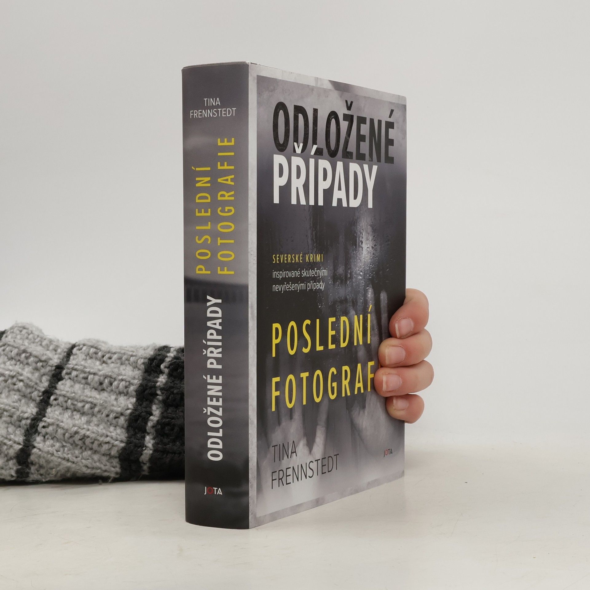 Tina Frennstedt Odložené případy. Poslední fotografie