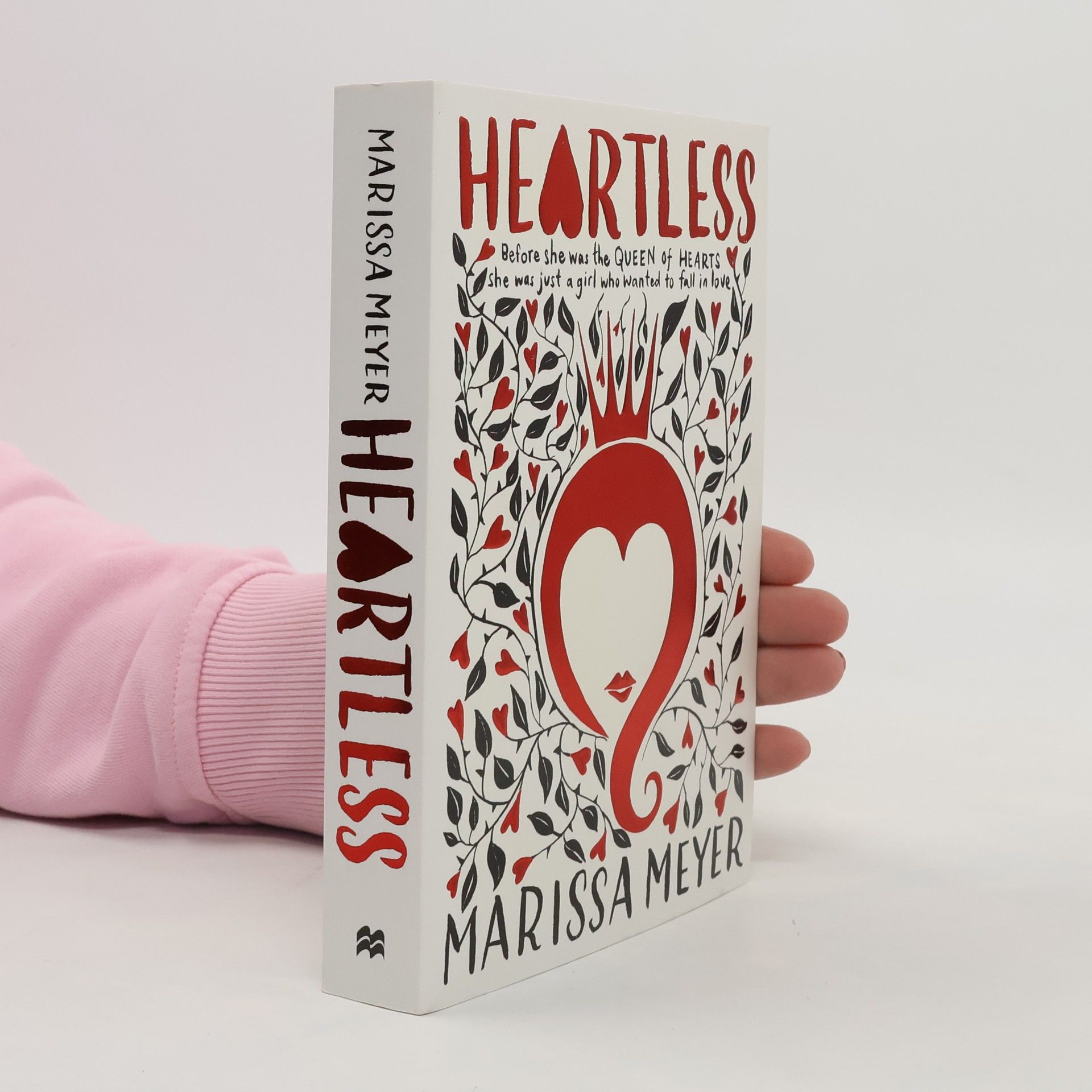 Marissa Meyer Heartless
