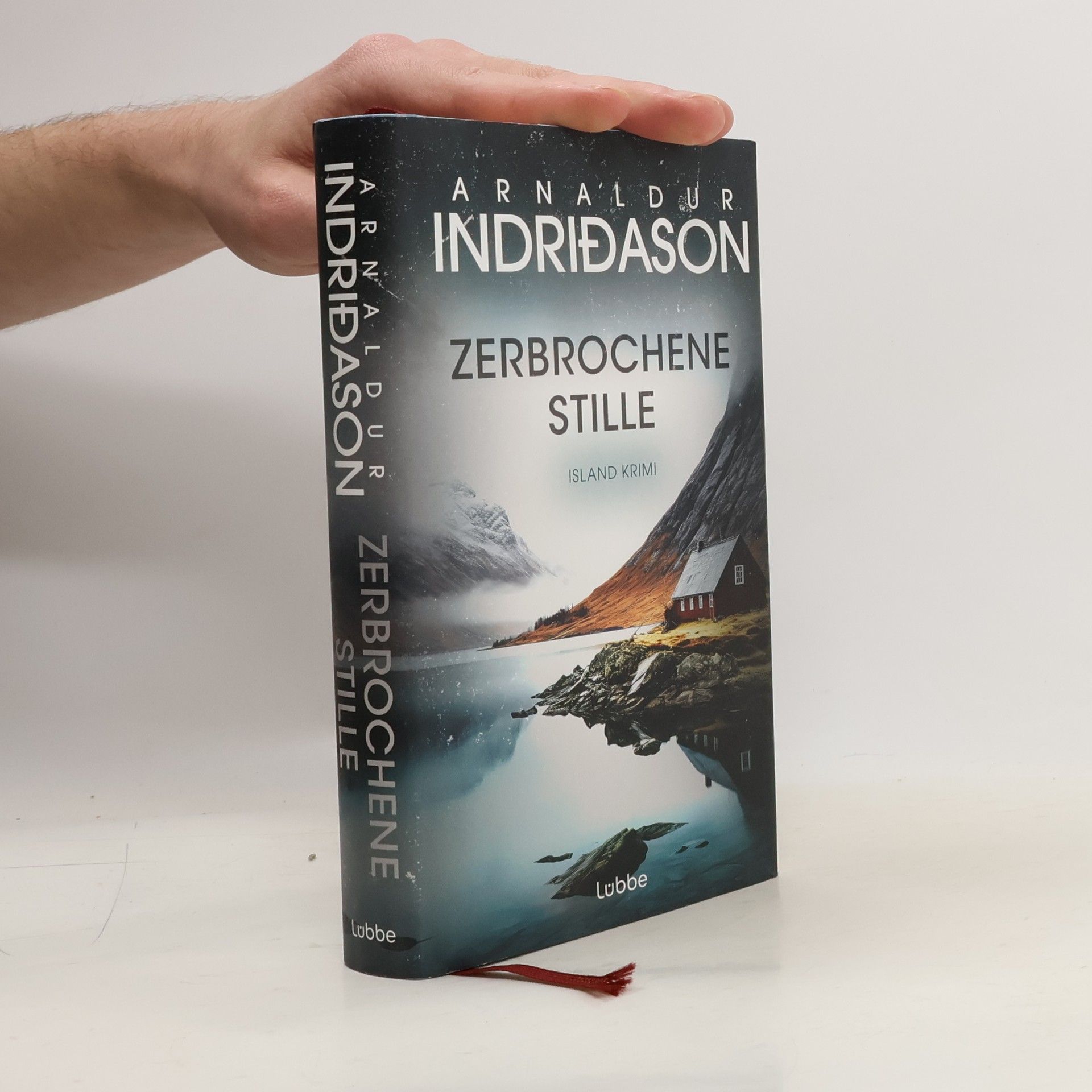 Arnaldur Indriðason Zerbrochene Stille. Island Krimi. Nominiert für den "Blóðdropinn", den isländischen Krimipreis