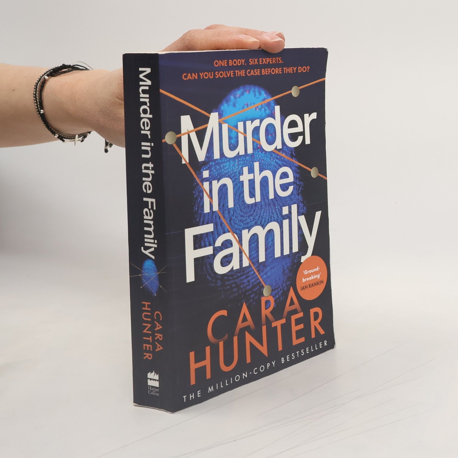 Cara Hunter Murder in the Family