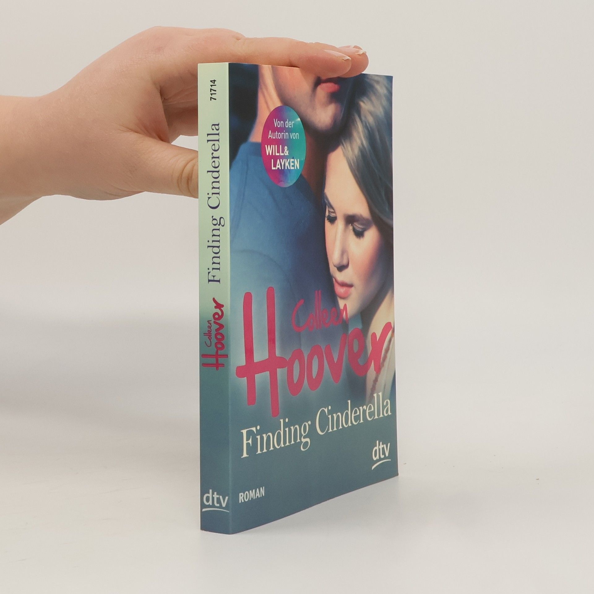 Colleen Hoover Finding Cinderella