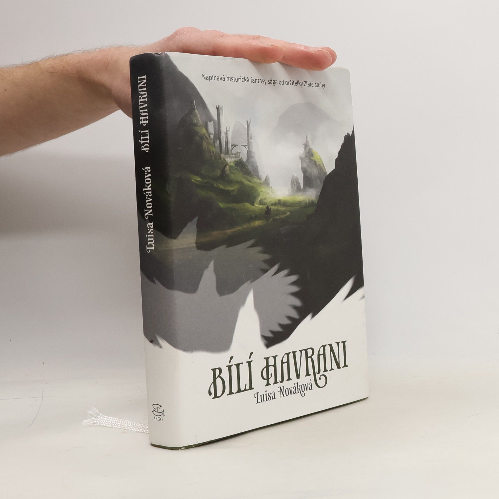 Luisa Nováková Bílí havrani