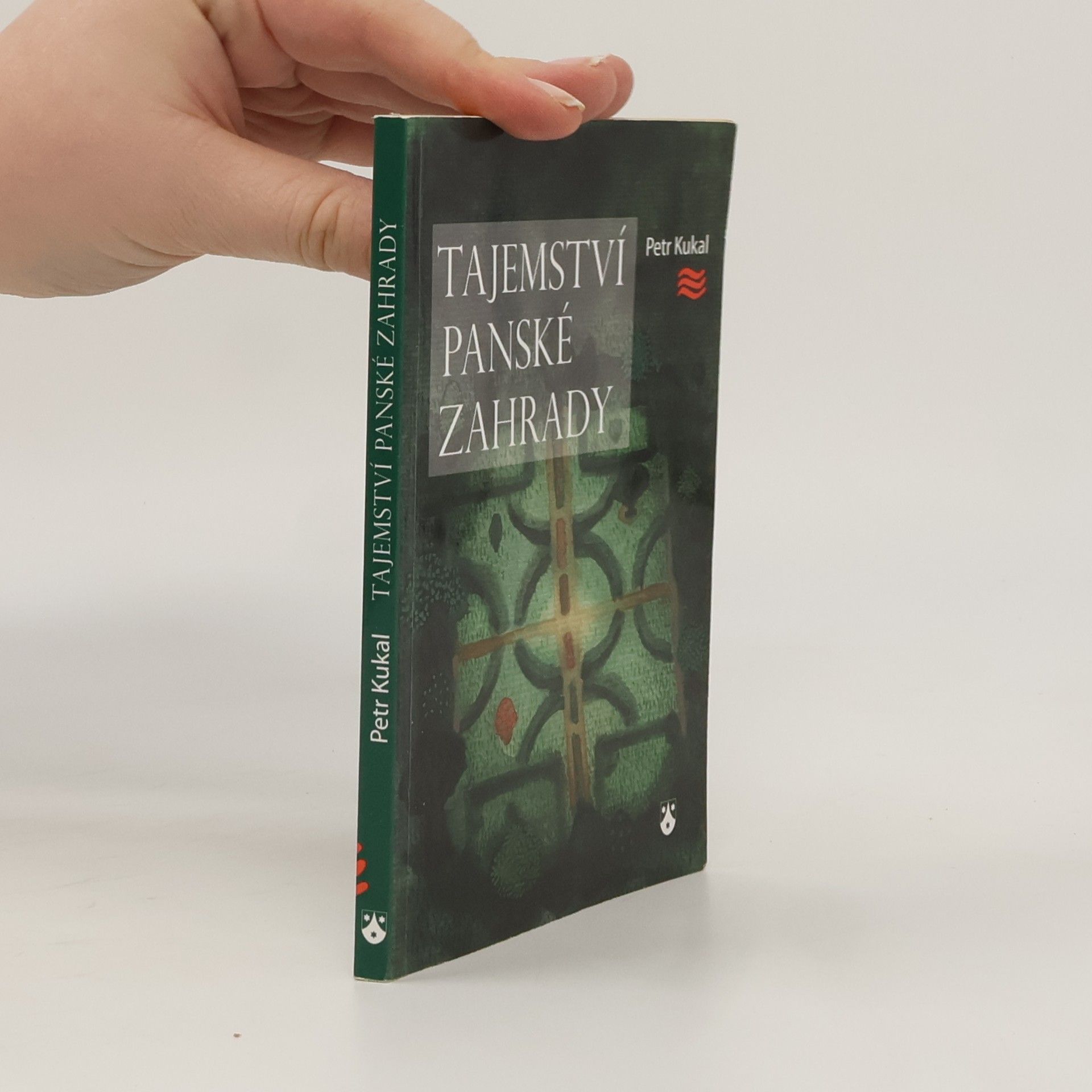 Petr Kukal Tajemství Panské zahrady