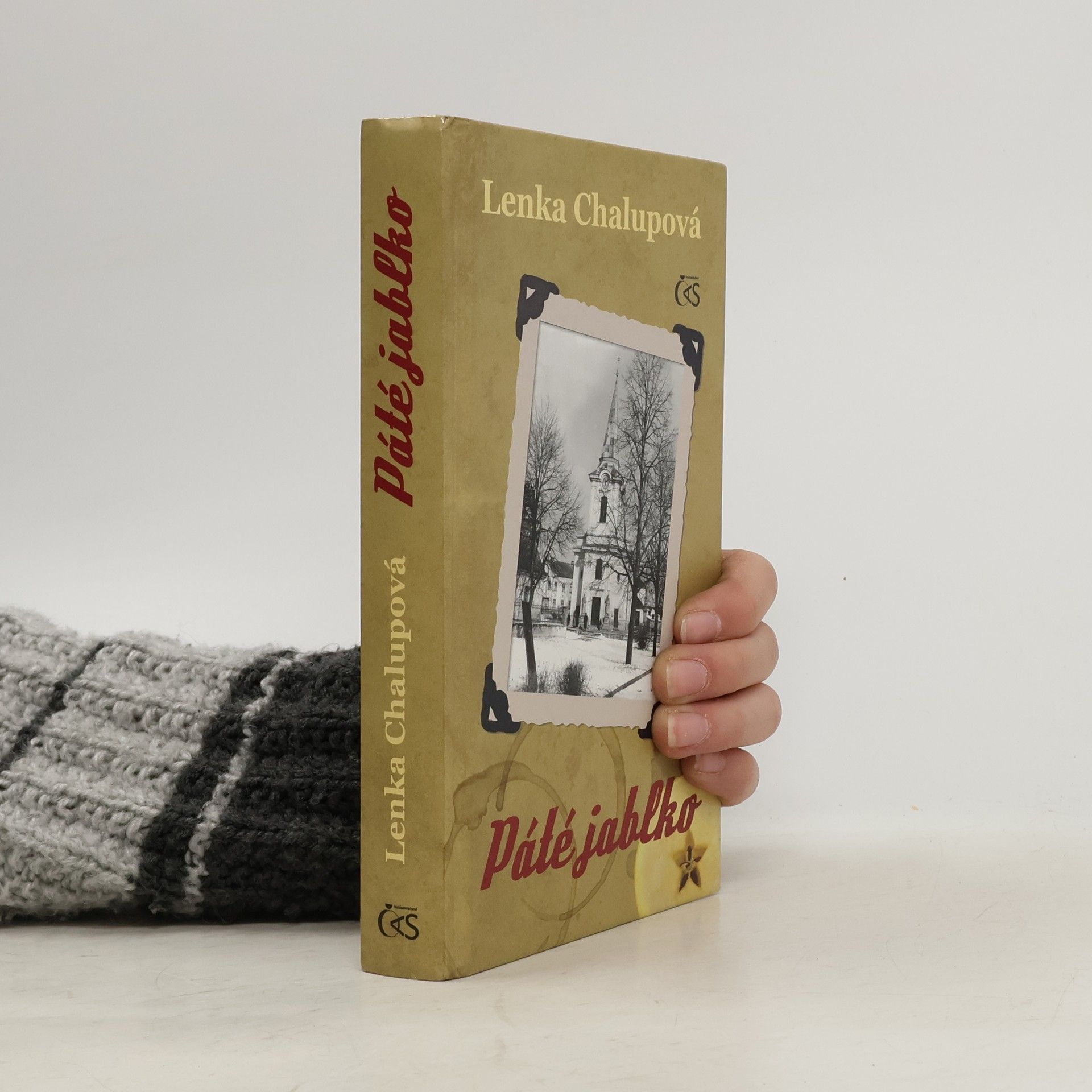 Lenka Chalupová Páté jablko
