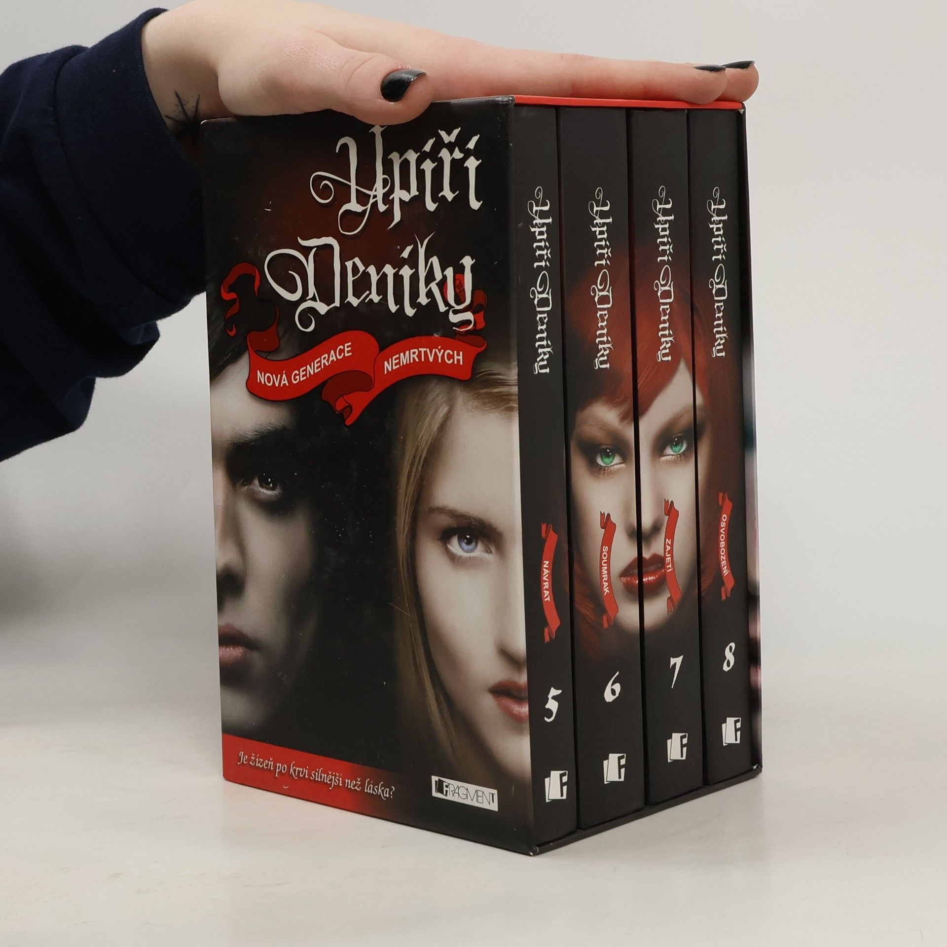 L. J. Smith Upíří deníky 5.–8. díl (box)