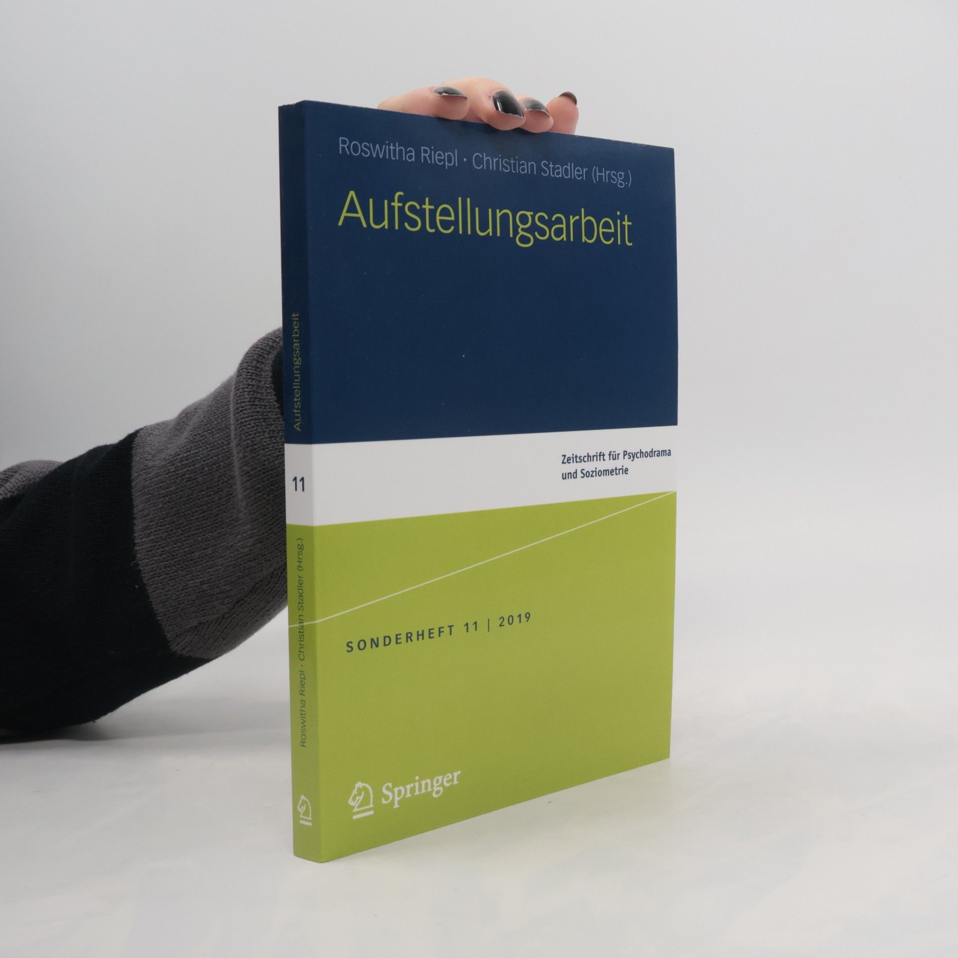 Roswitha Riepl Zeitschrift für Psychodrama und Soziometrie 11/2019: Aufstellungsarbeit
