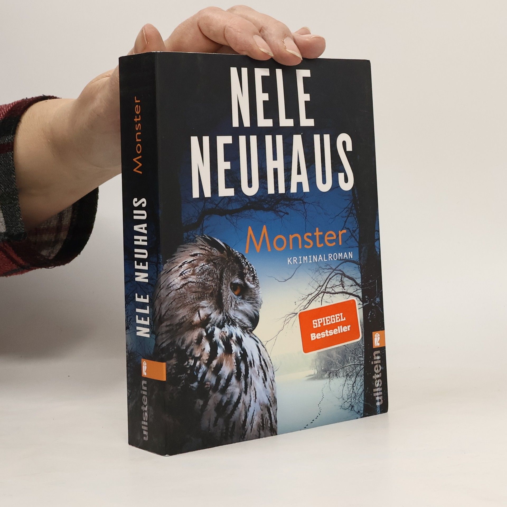 Cornelia Löwenberg Monster