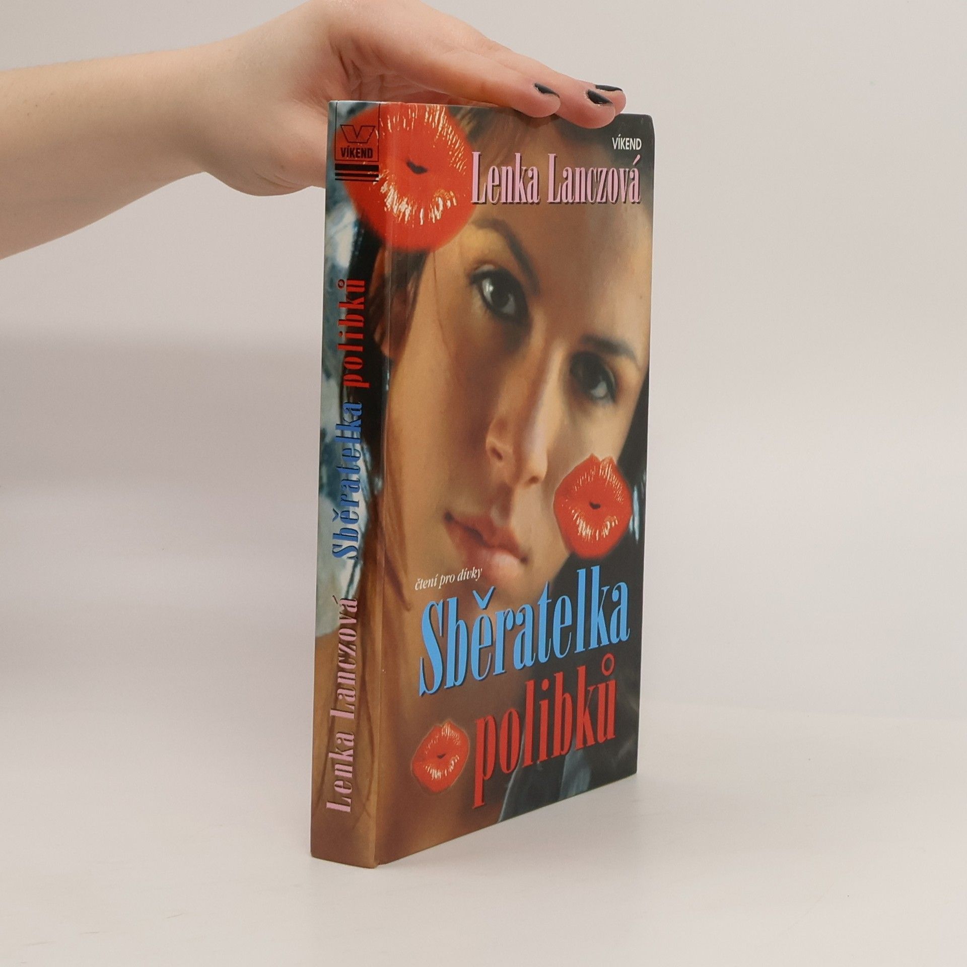 Lenka Lanczová Sběratelka polibků
