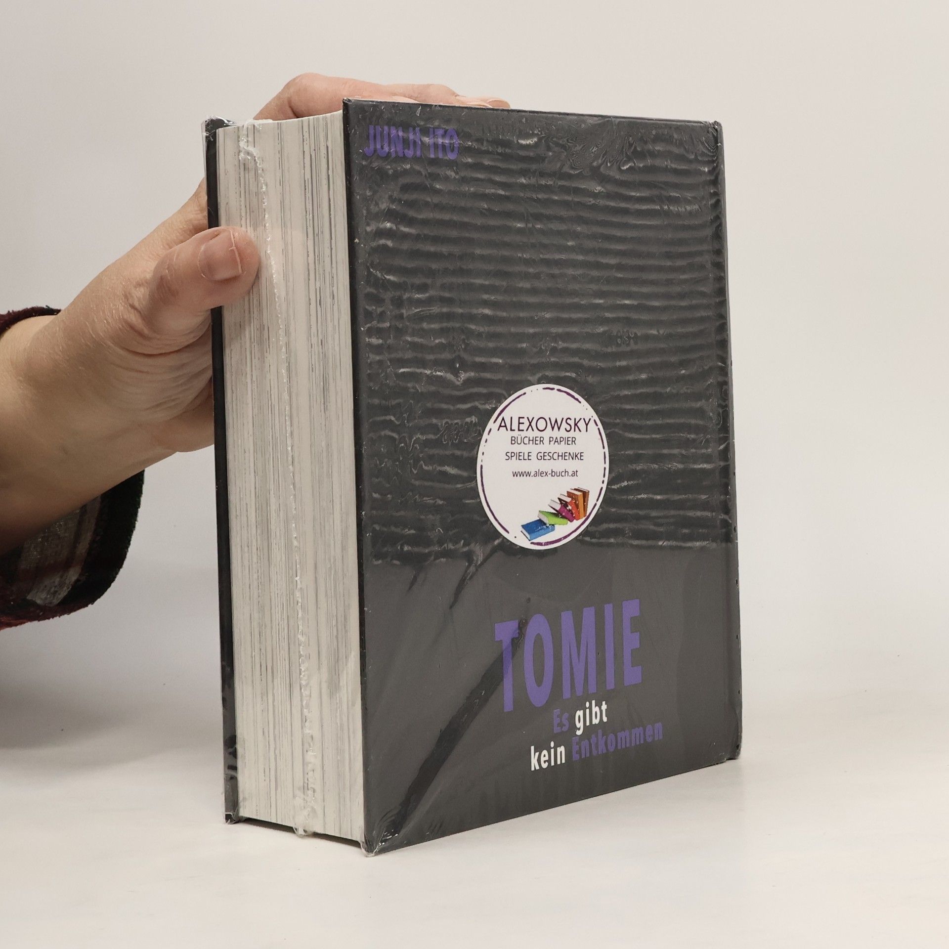 Džundži Itó Tomie Deluxe
