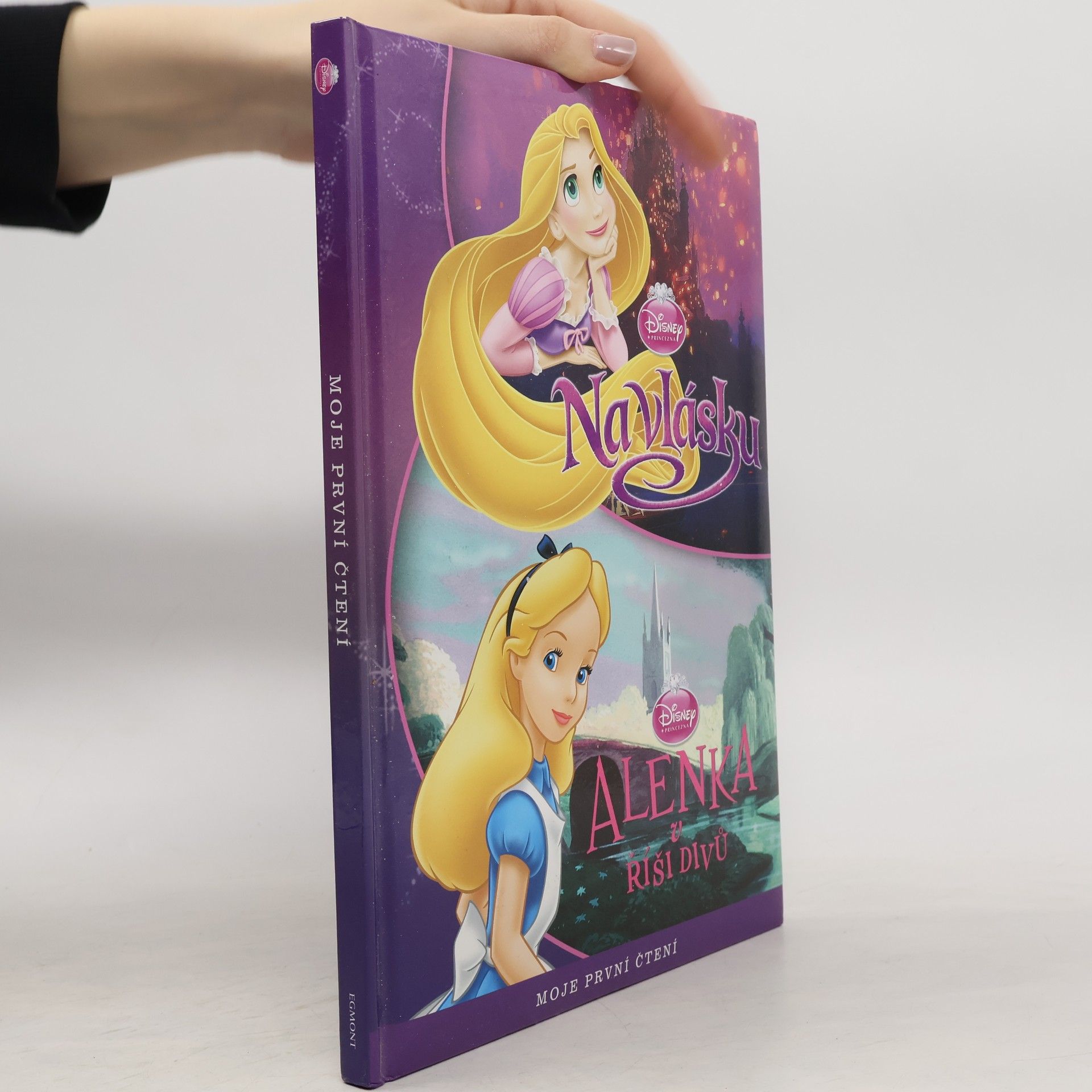 Autores varios Na vlásku ; Alenka v říši divů Alenka v říši divů