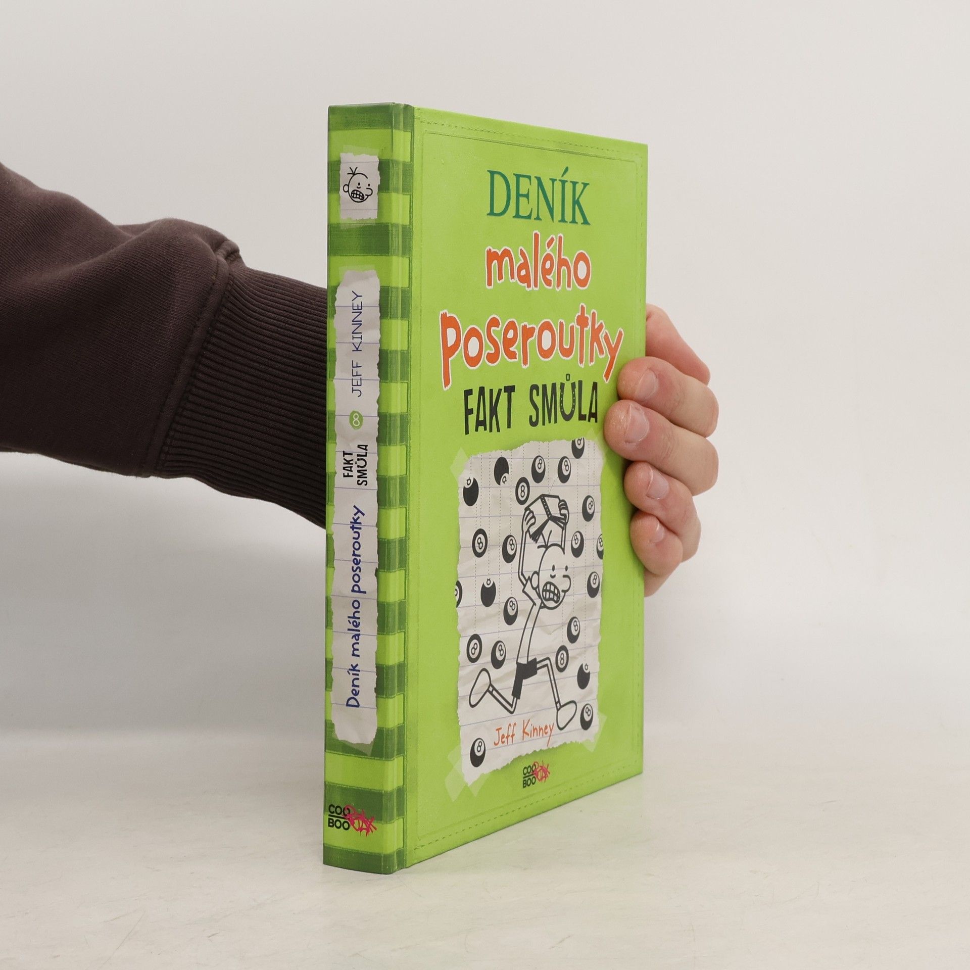 Jeff Kinney Deník malého poseroutky 8. Fakt smůla