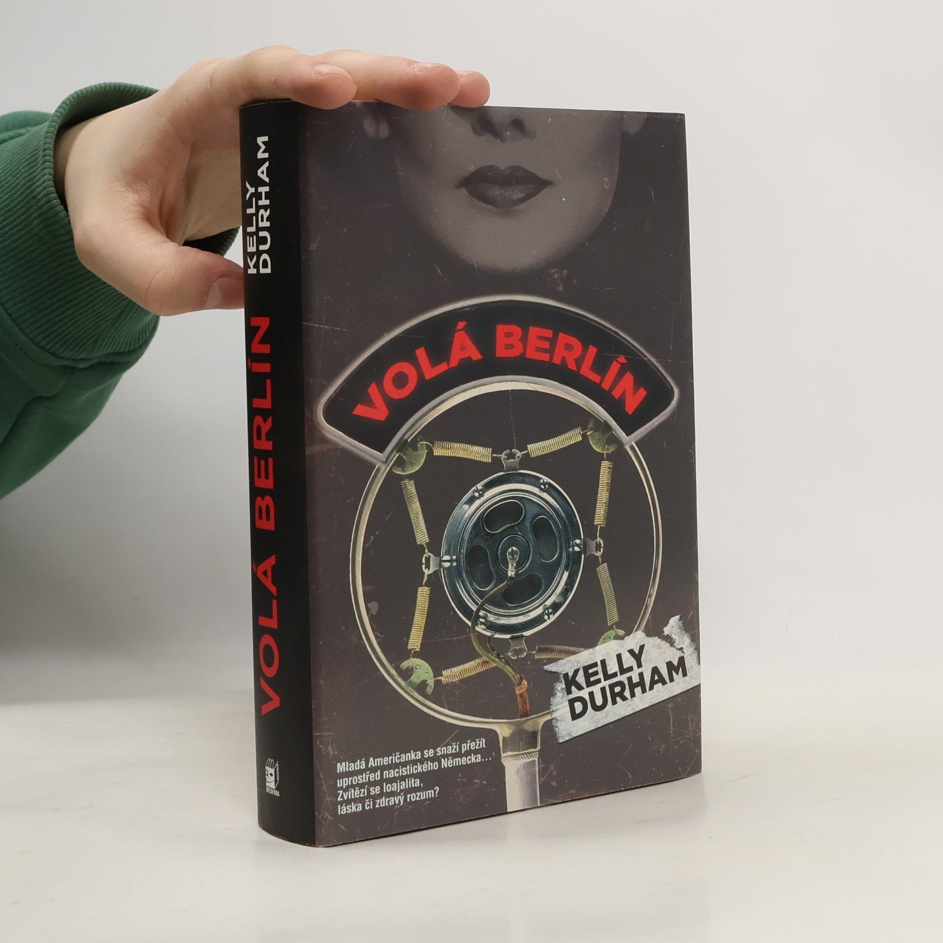 Kelly Durham Volá Berlín