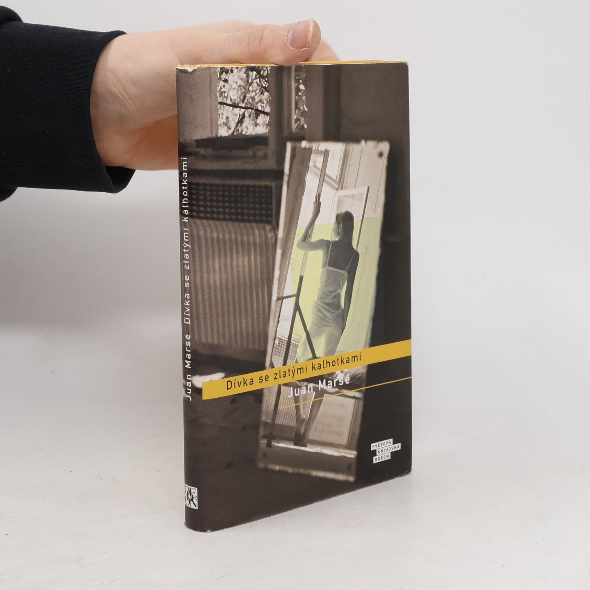 Juan Marsé Dívka se zlatými kalhotkami