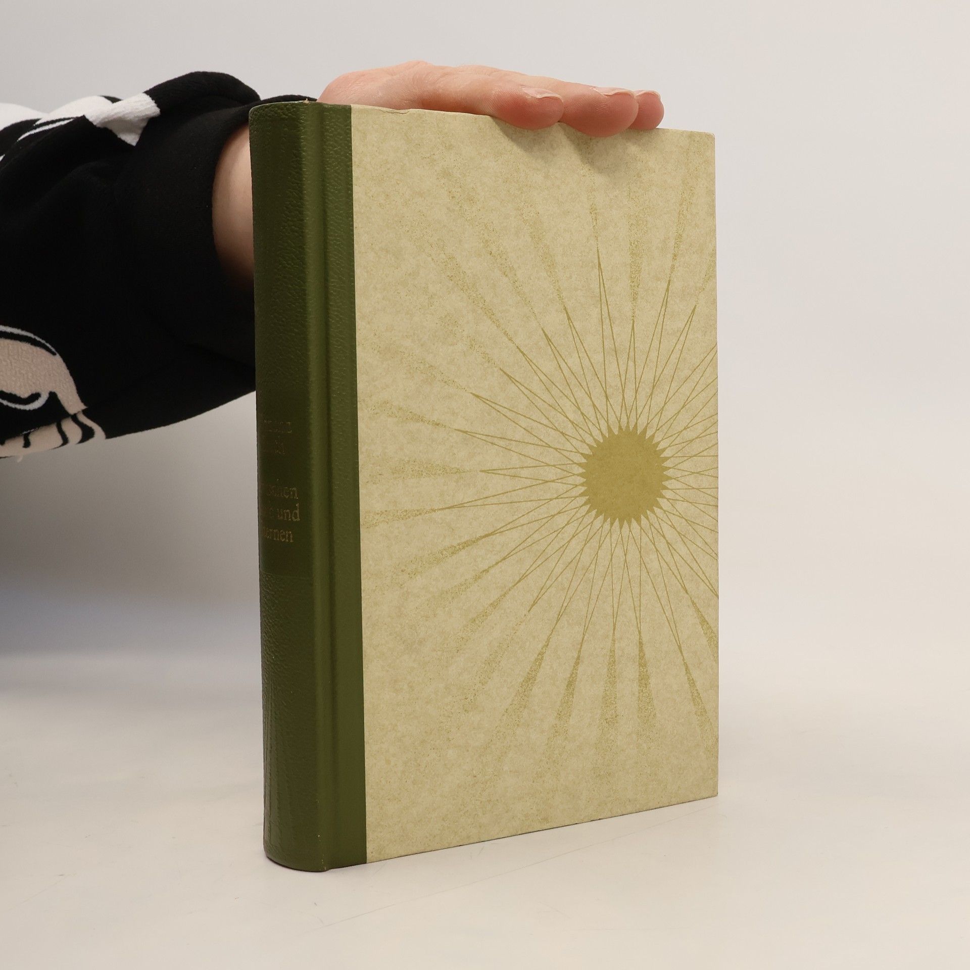 Vinzenz Erath Zwischen Staub und Sternen