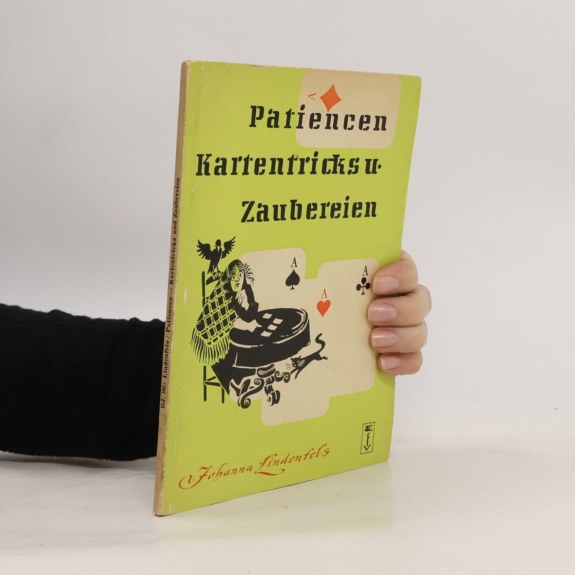 Patiencen. Kartentricks und Zaubereien