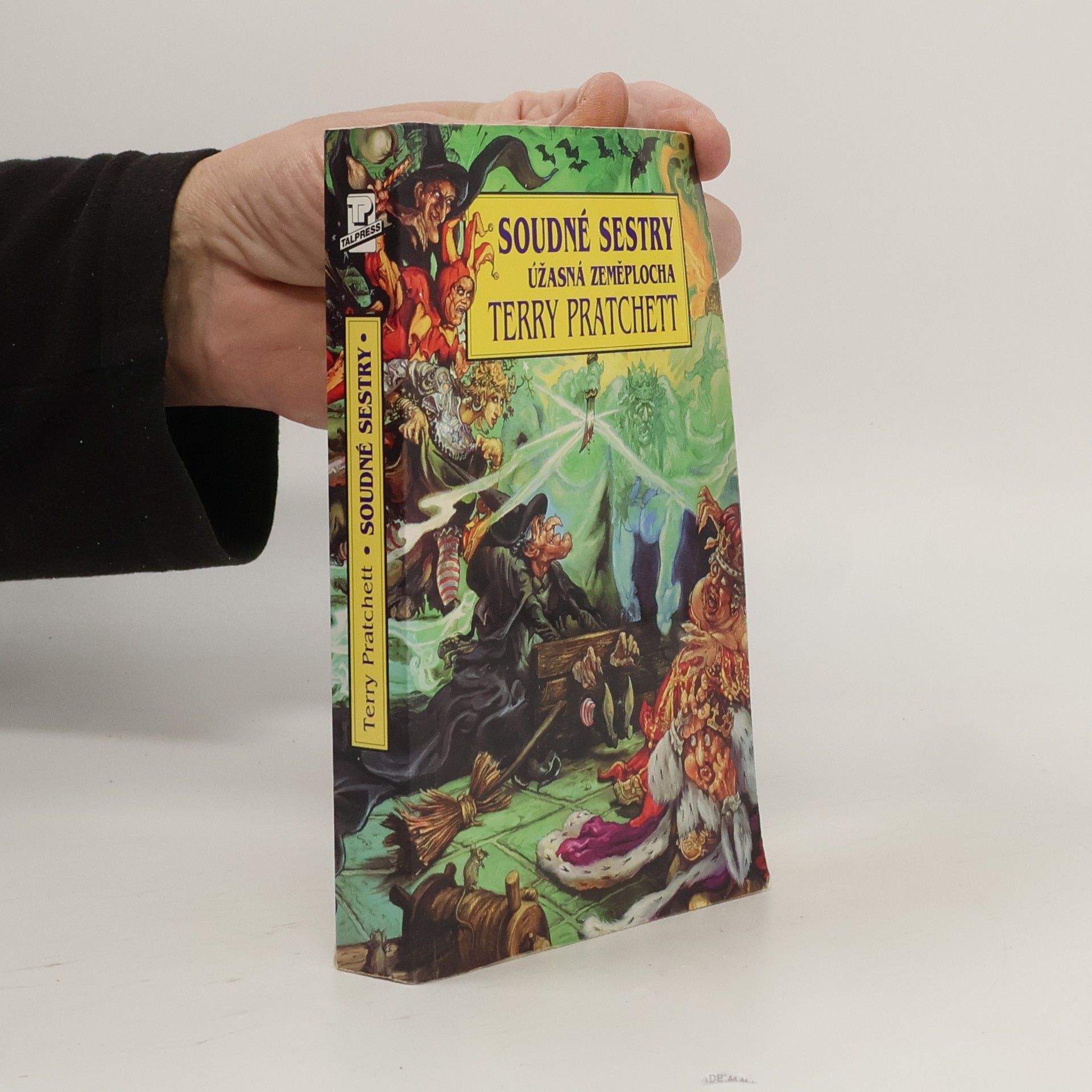 Terry Pratchett Soudné sestry