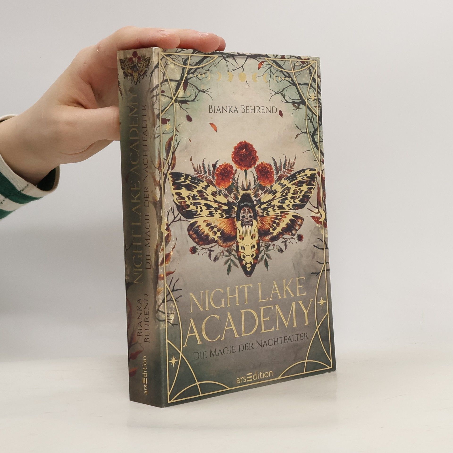 Bianka Behrend Night Lake Academy – Die Magie der Nachtfalter