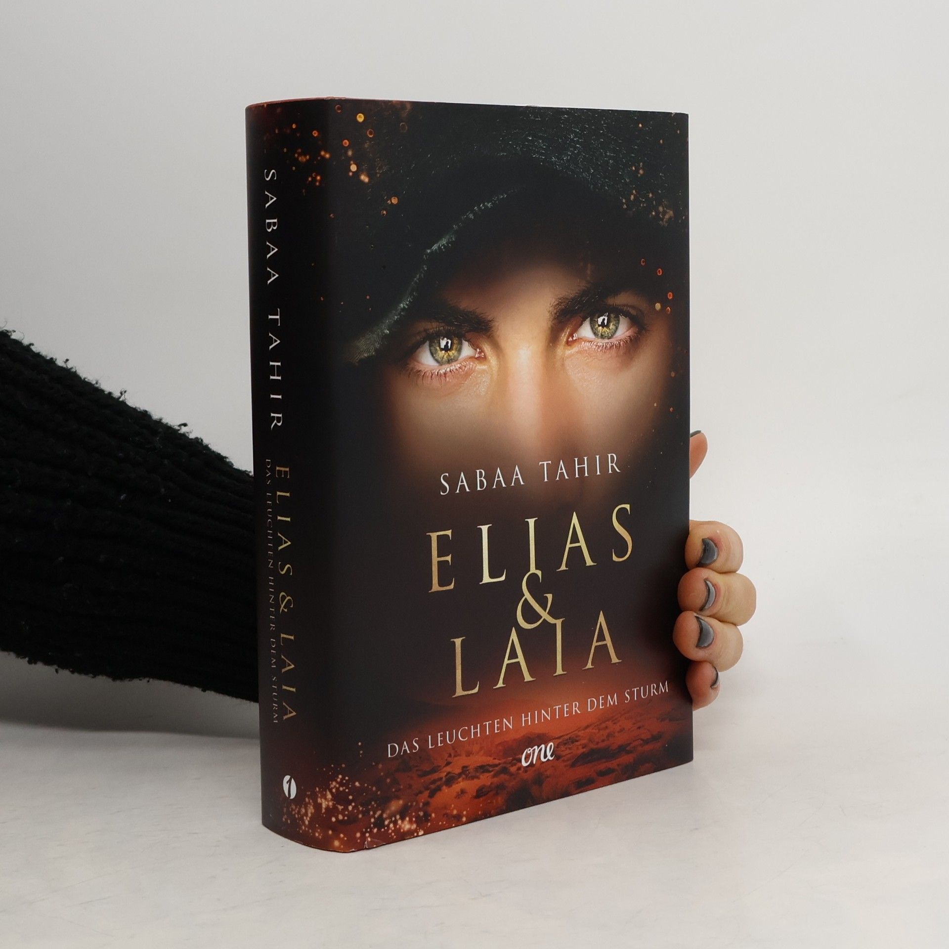 Sabaa Tahir Elias & Laia - Das Leuchten hinter dem Sturm