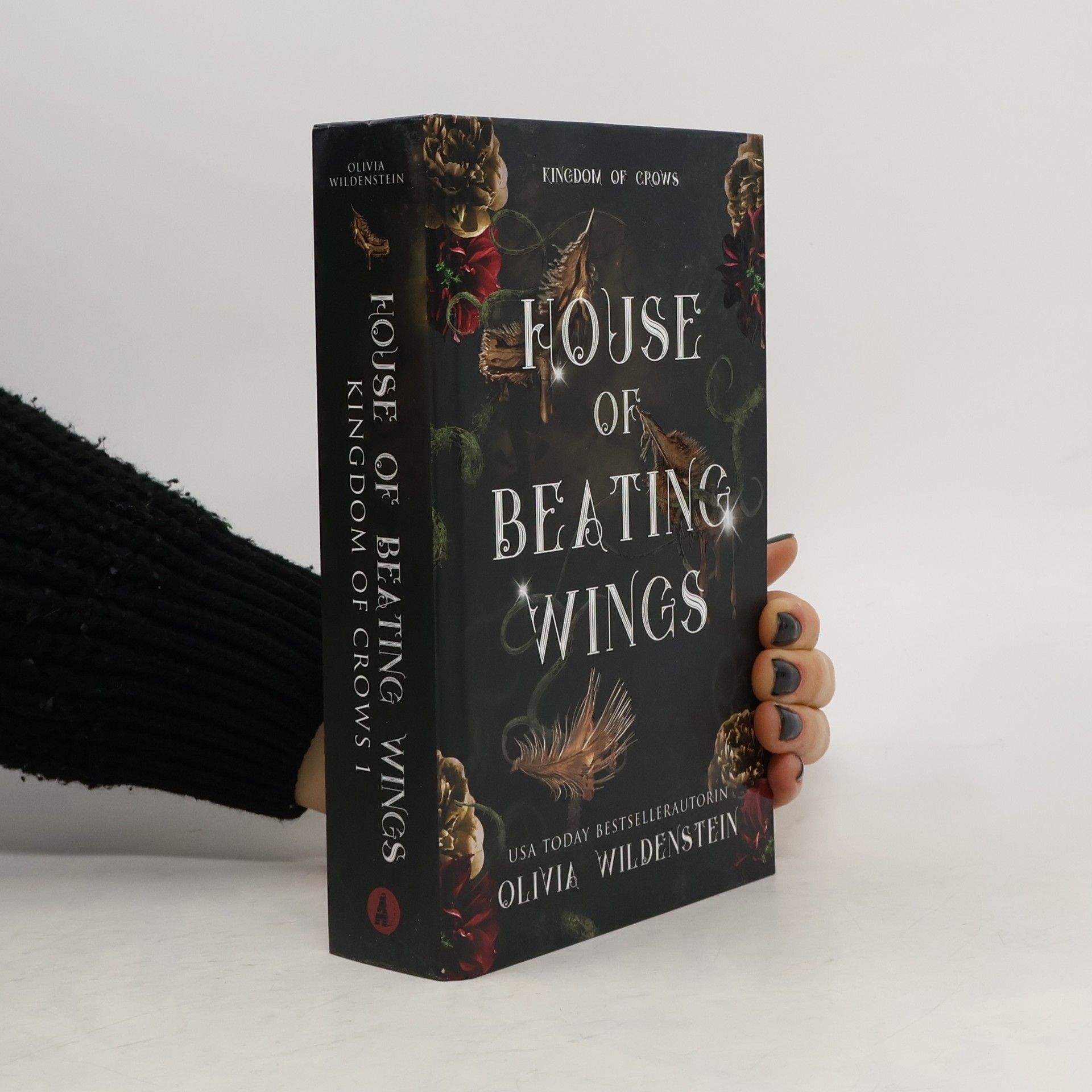 Olivia Wildenstein House of beating wings
