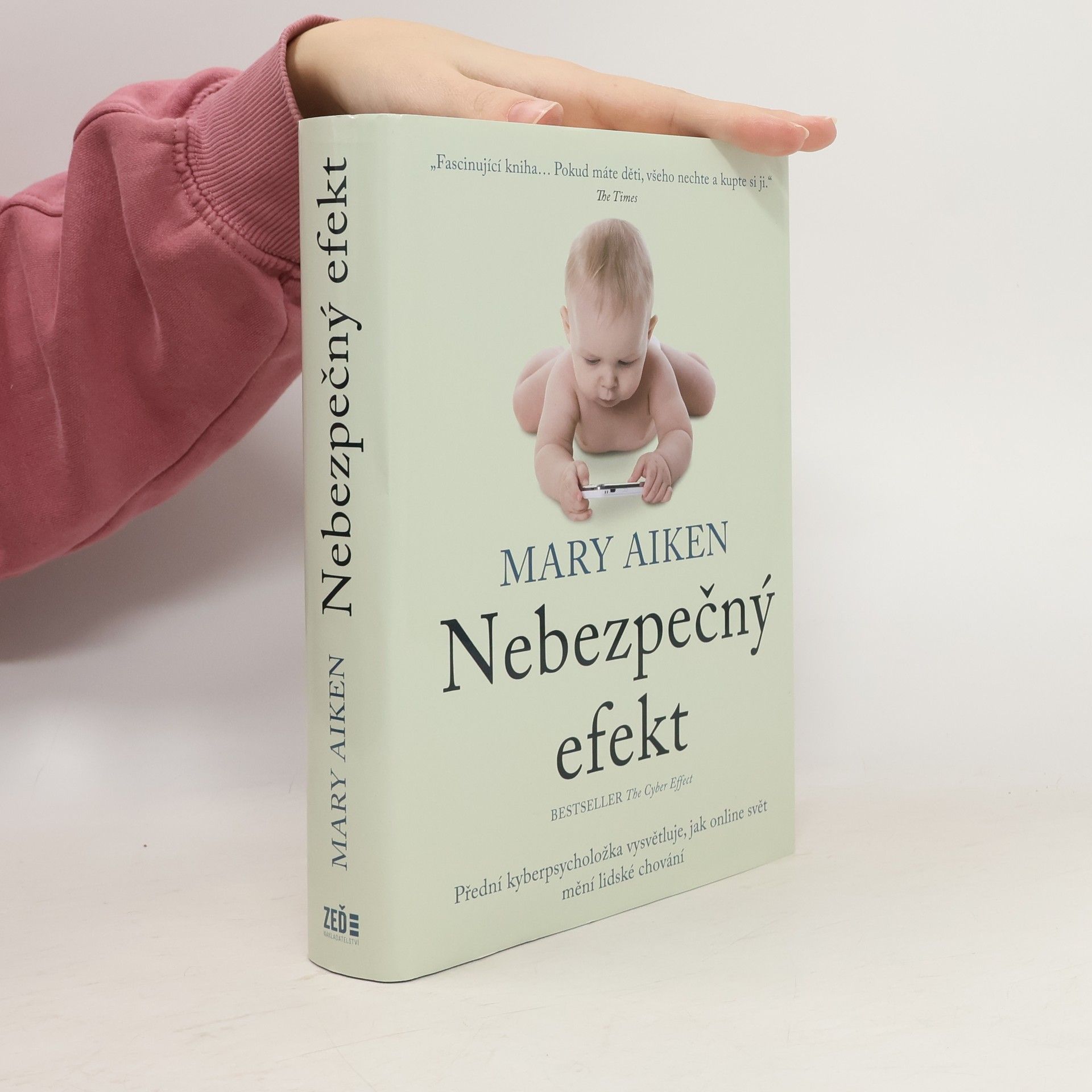 Mary Aiken Nebezpečný efekt