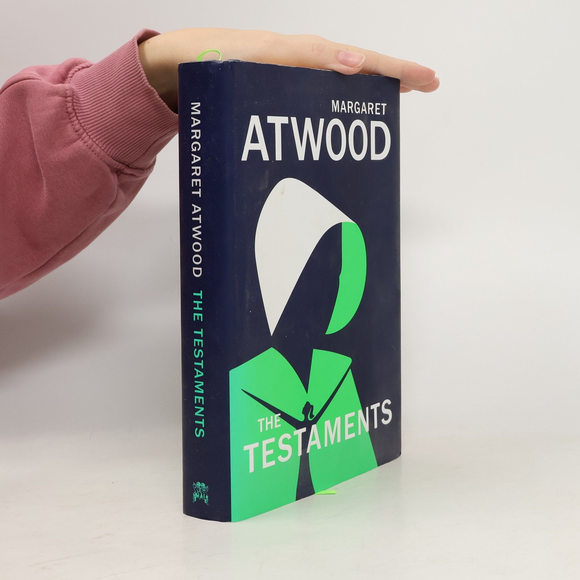 Margaret Atwood The testaments