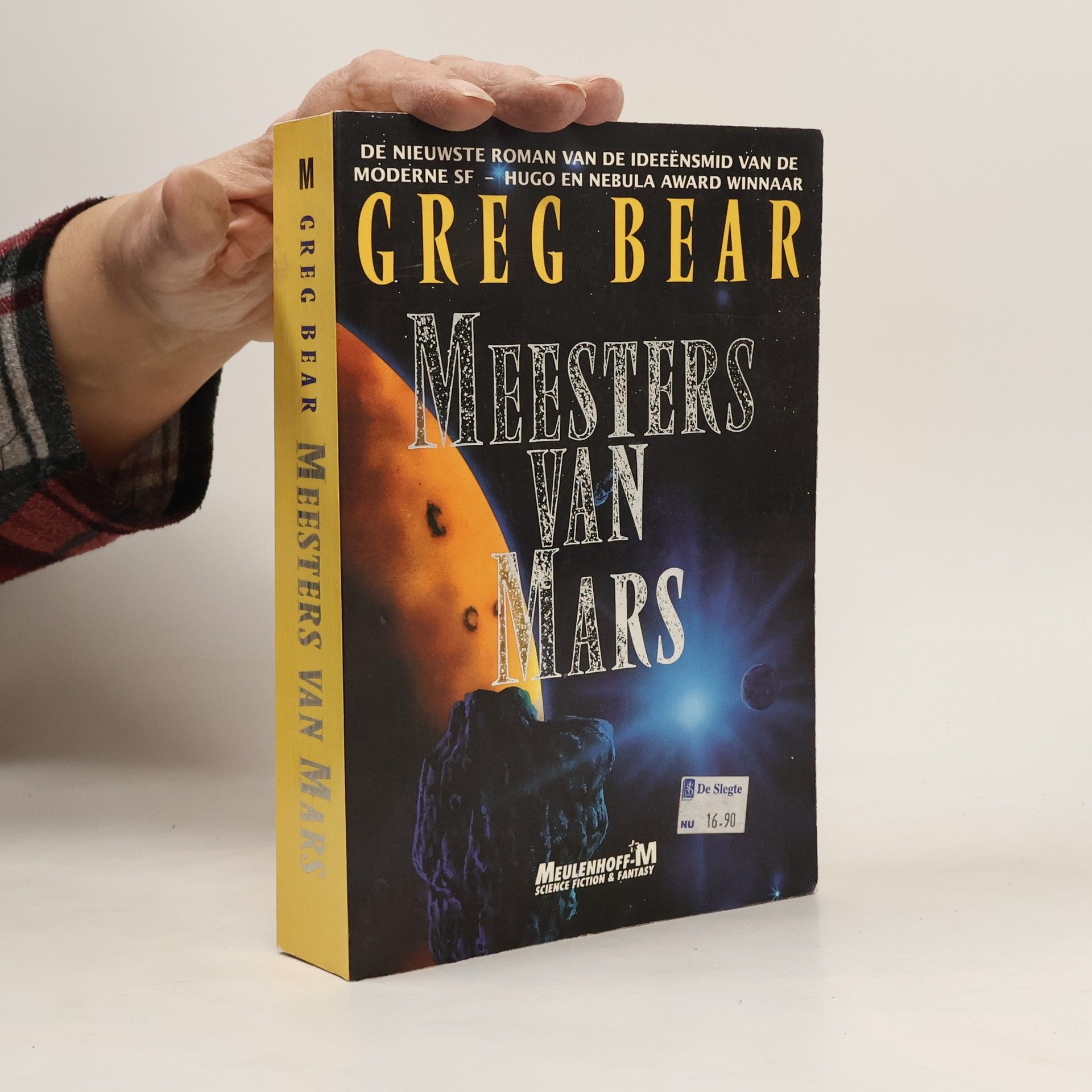 Gregory Dale Bear Meesters van Mars