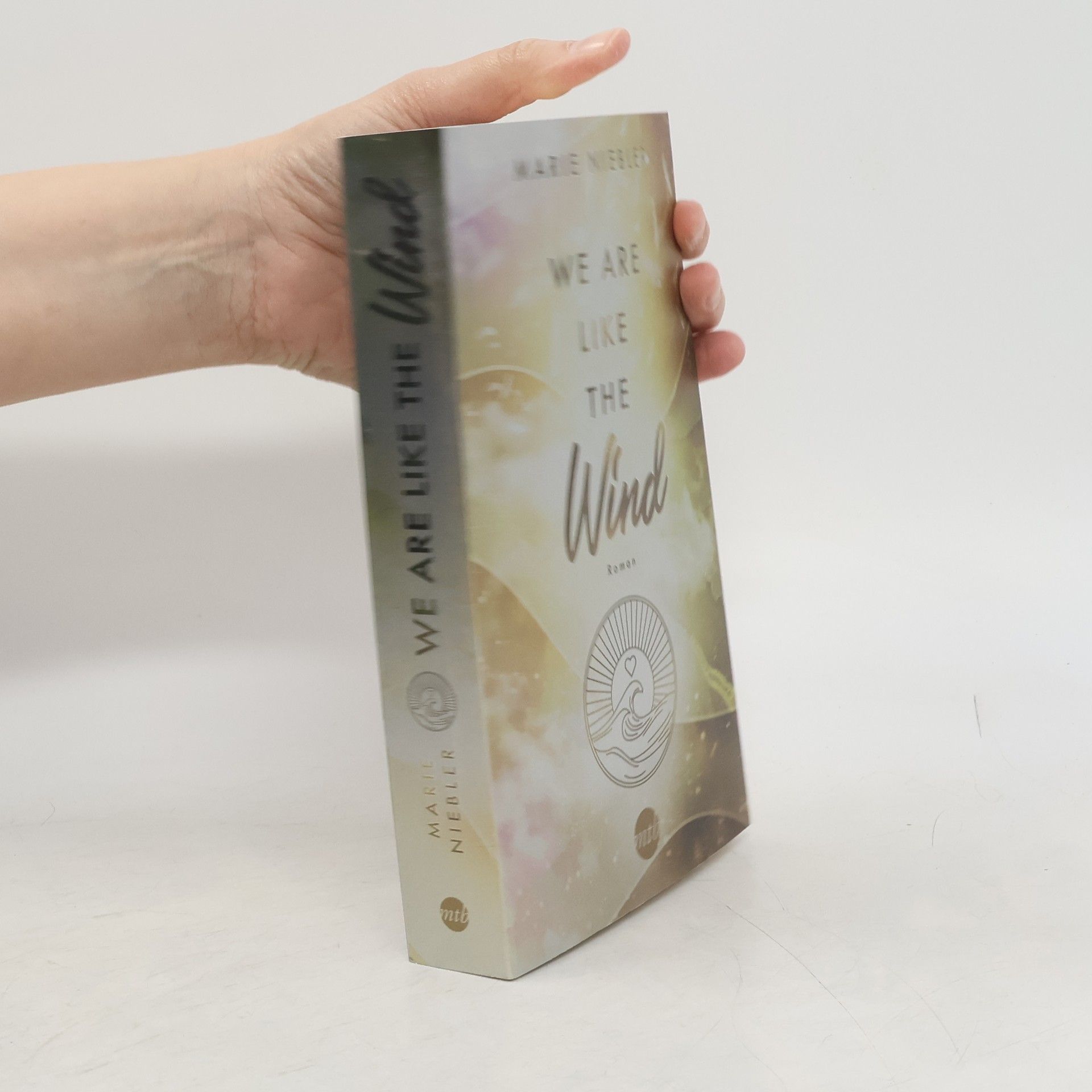 Marie Niebler We Are Like the Wind