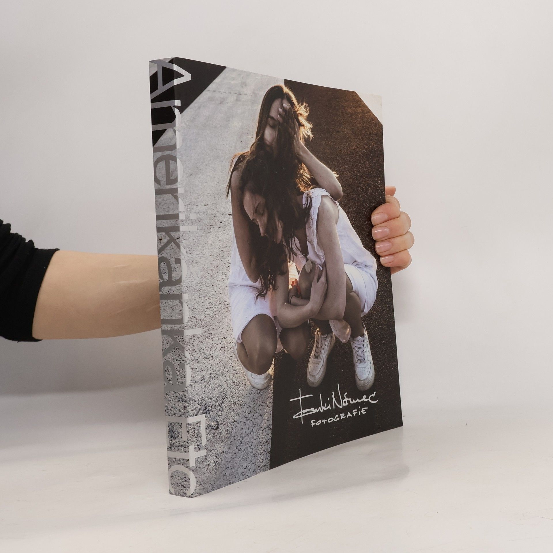 Tomki Němec Amerikánka, Etc.