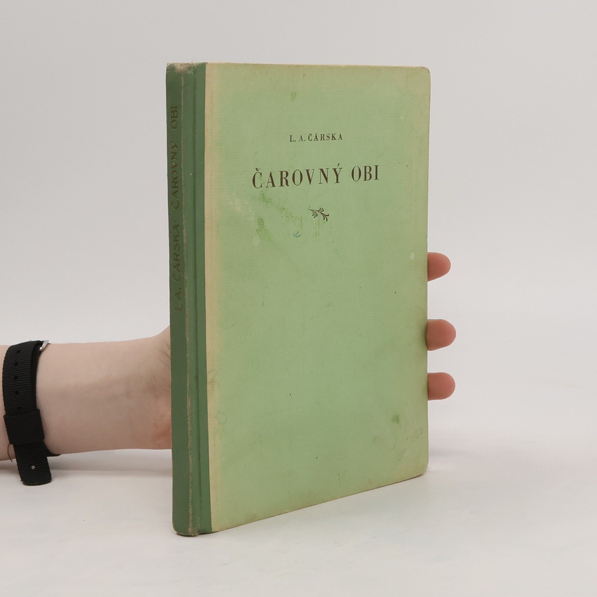 L. A. Čarská Čarovný Obi