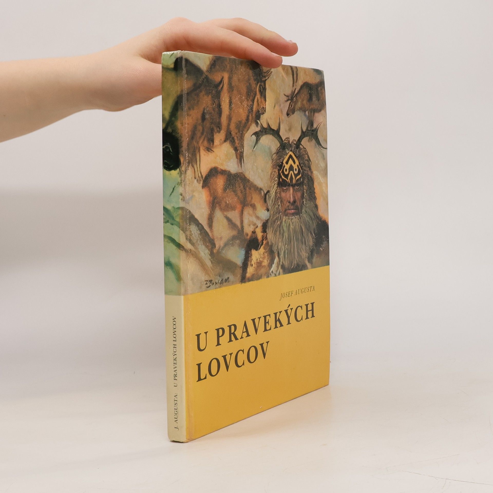 Josef Augusta U pravekých lovcov