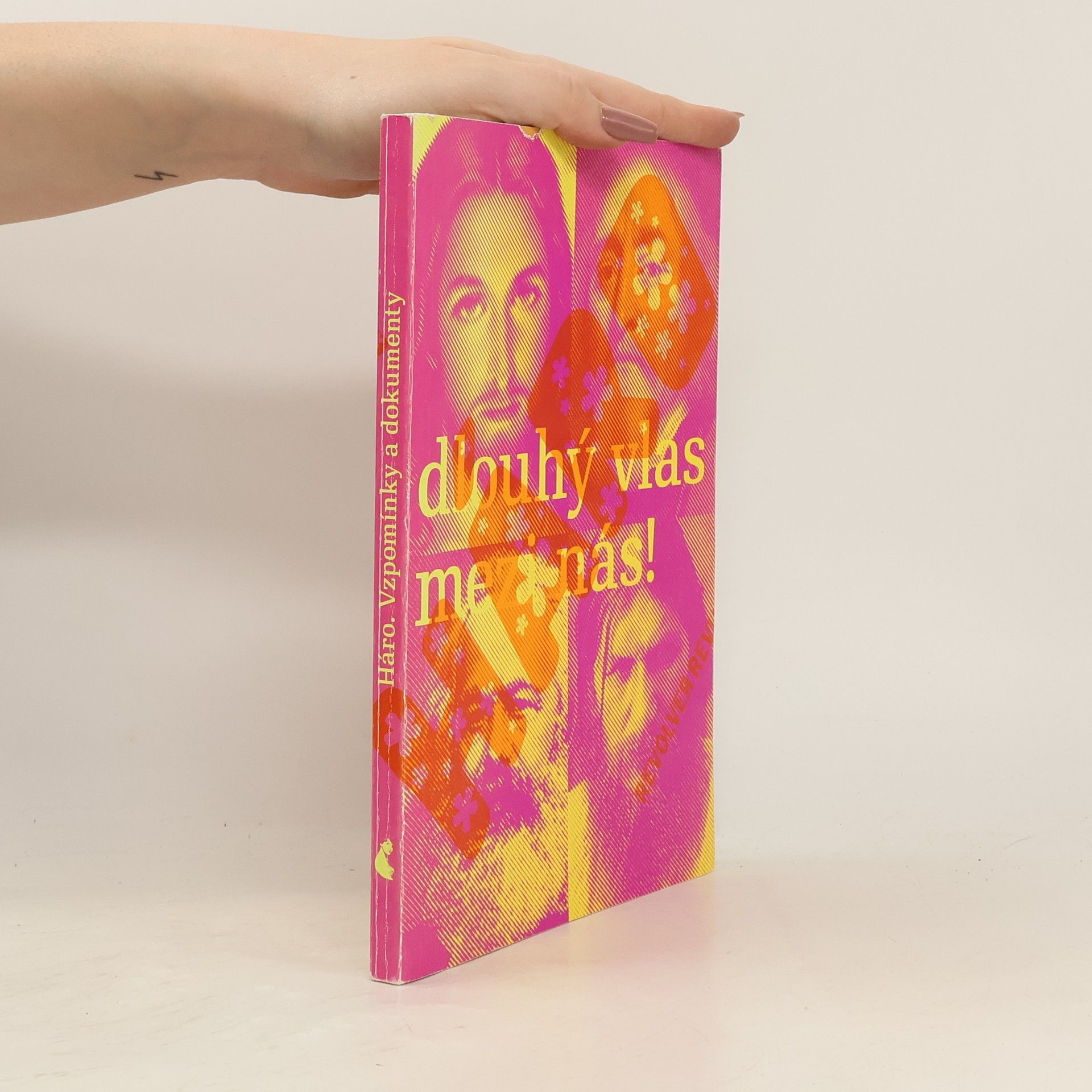 Háro : vzpomínky a dokumenty : Revolver Revue 2010