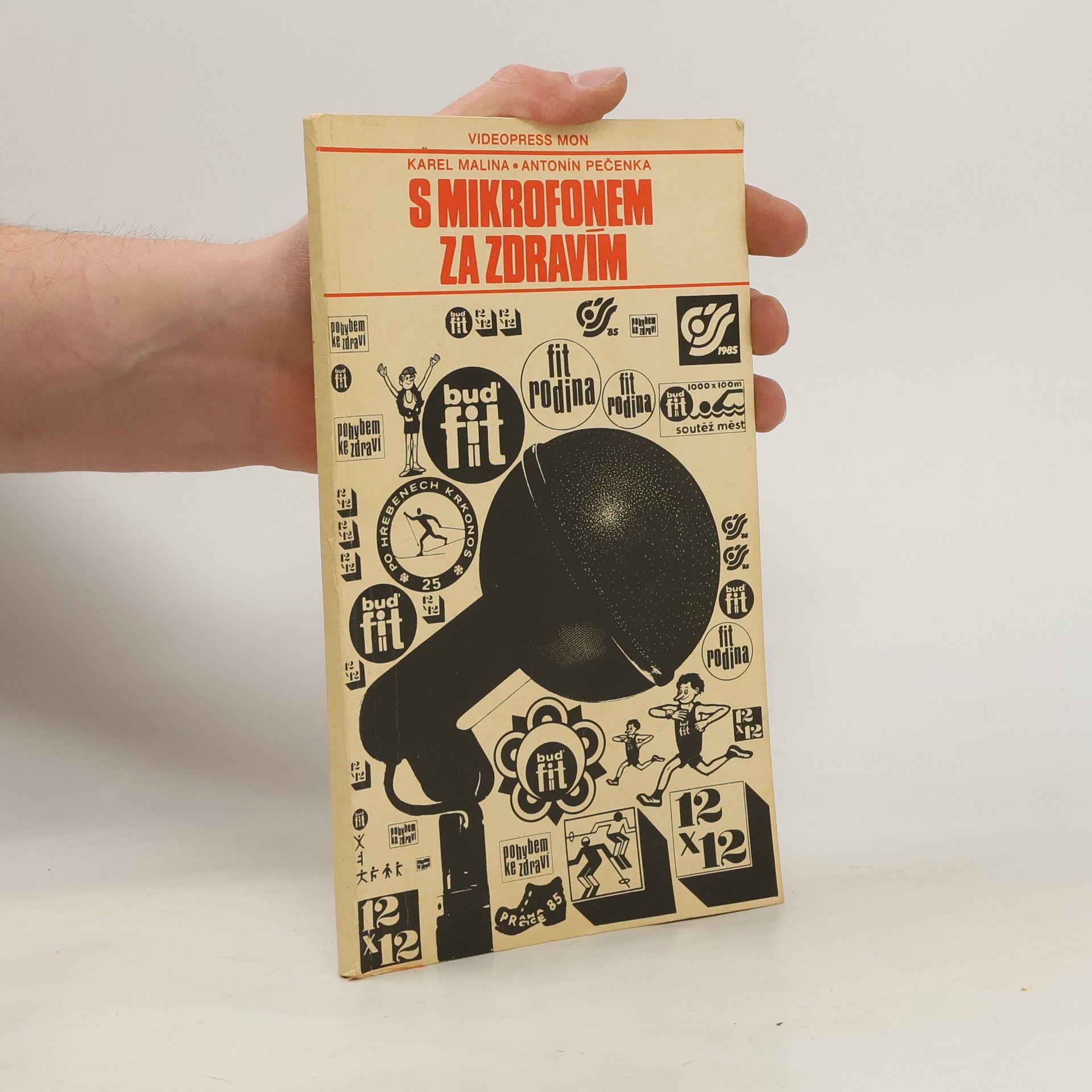 S mikrofonem za zdravím