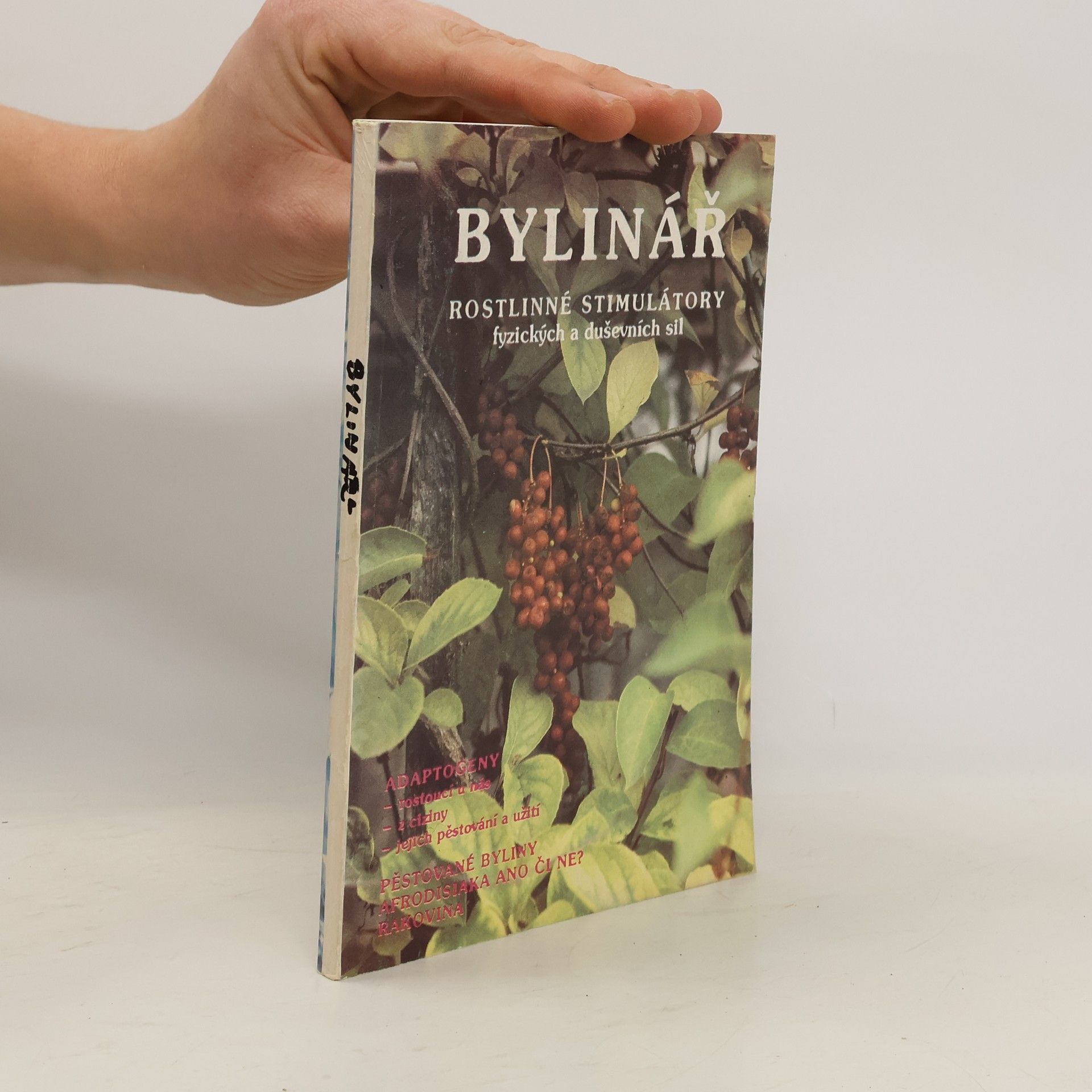 Pavel Kamír Bylinář - rostlinné stimulátory fyzických a duševních sil