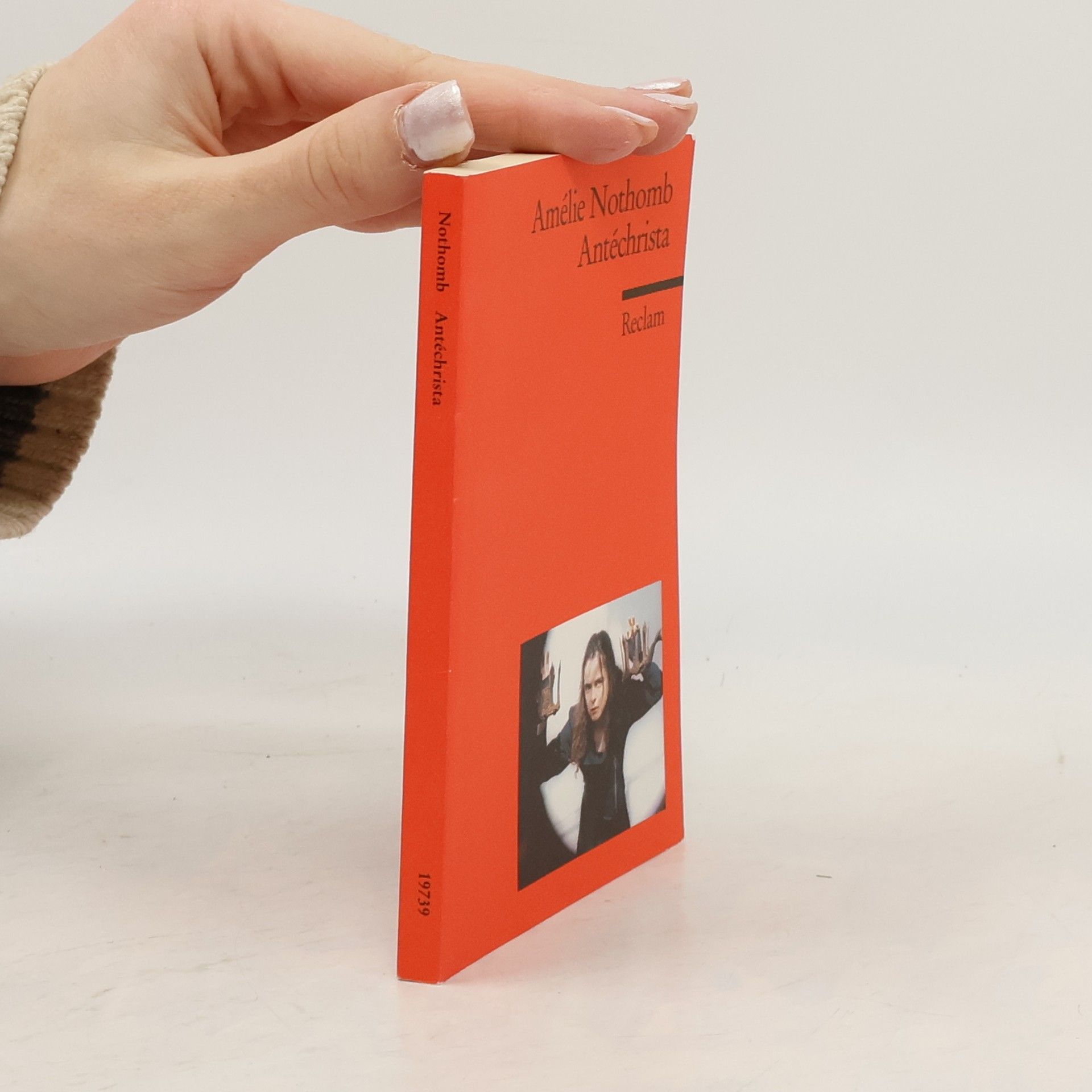 Amélie Nothomb Antéchrista