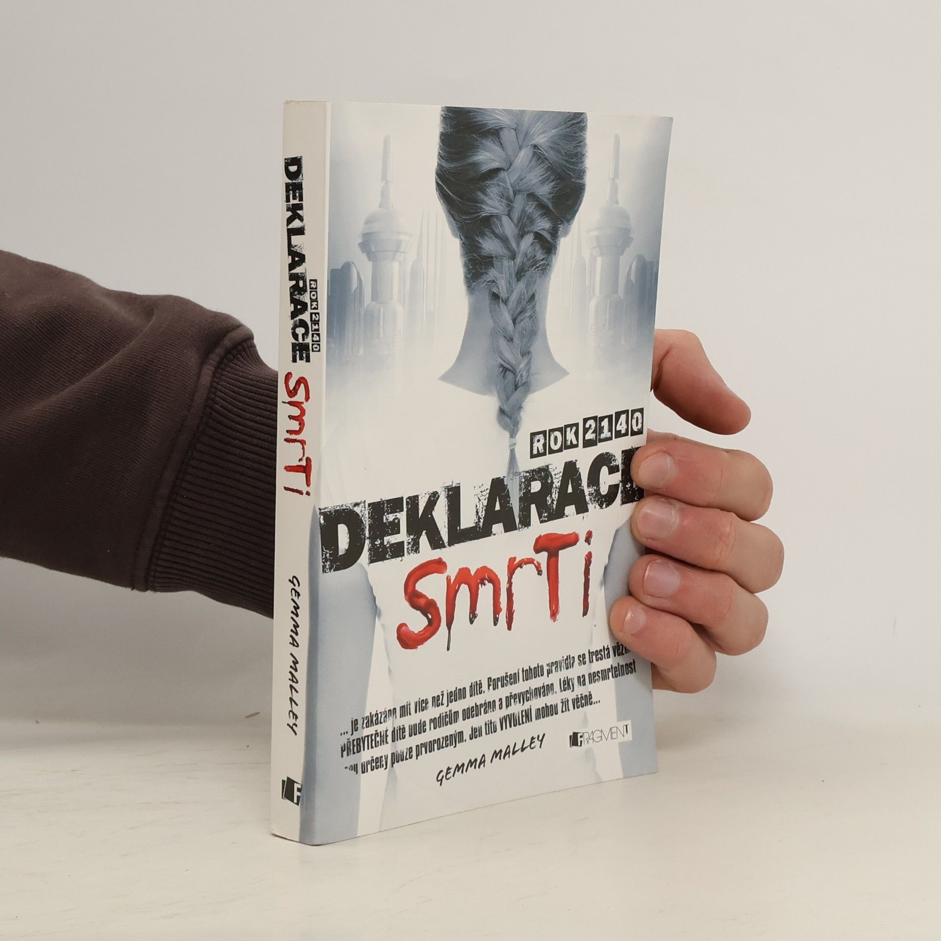 Gemma Malley Deklarace smrti: Rok 2140