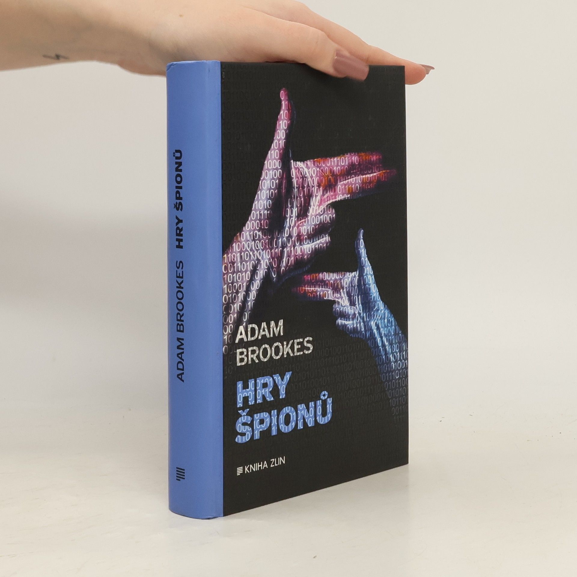 Adam Brookes Hry špionů