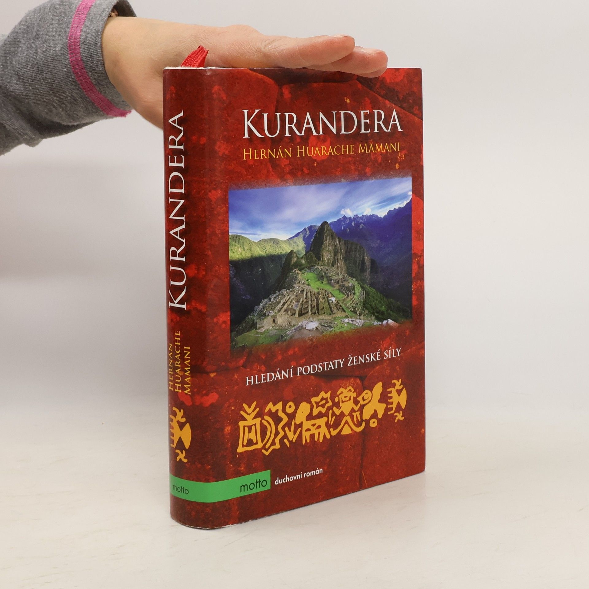 Hernán Huarache Mamani Kurandera. Hledání podstaty ženské síly