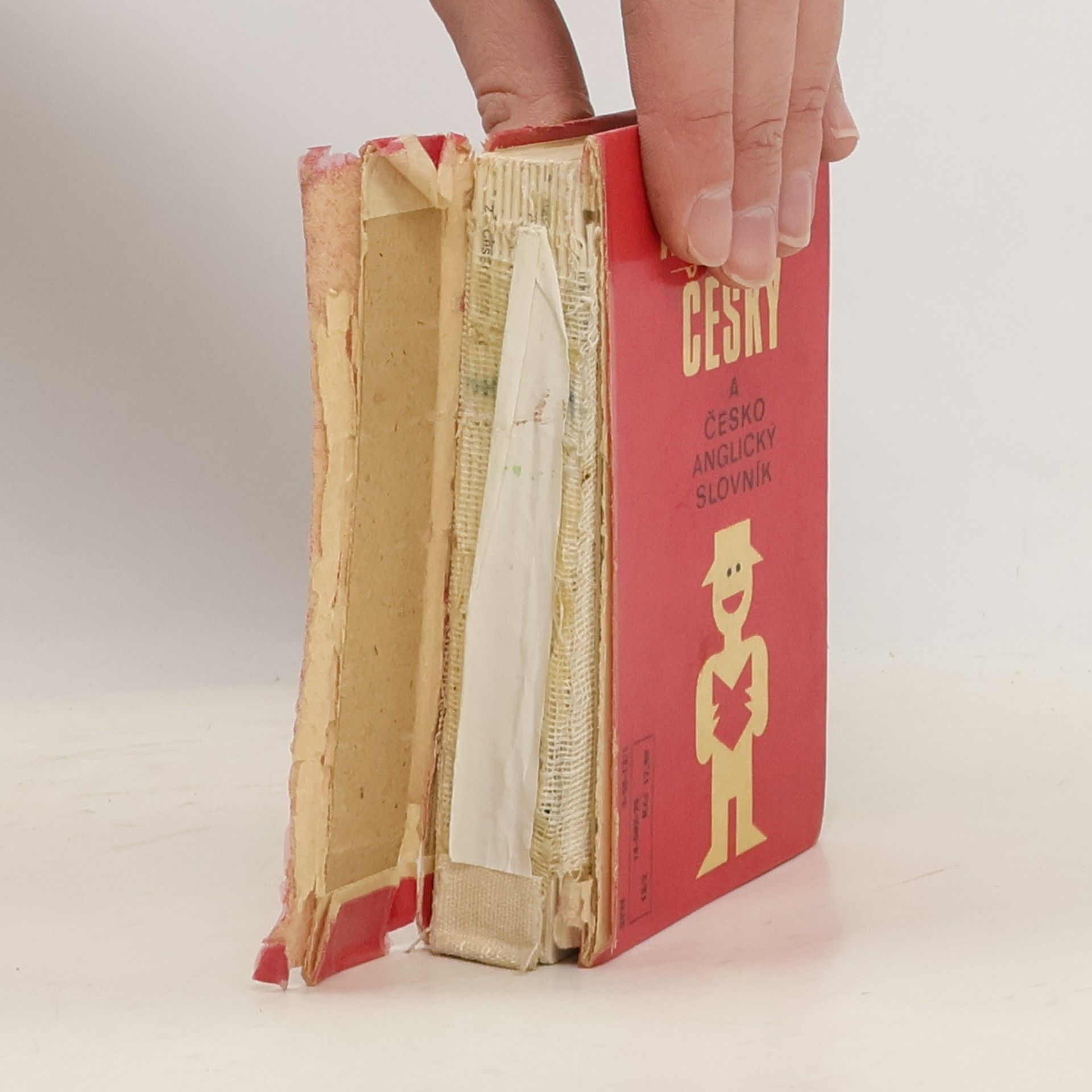 Věra Kolafová Česko-anglický a anglicko-český slovník na cesty