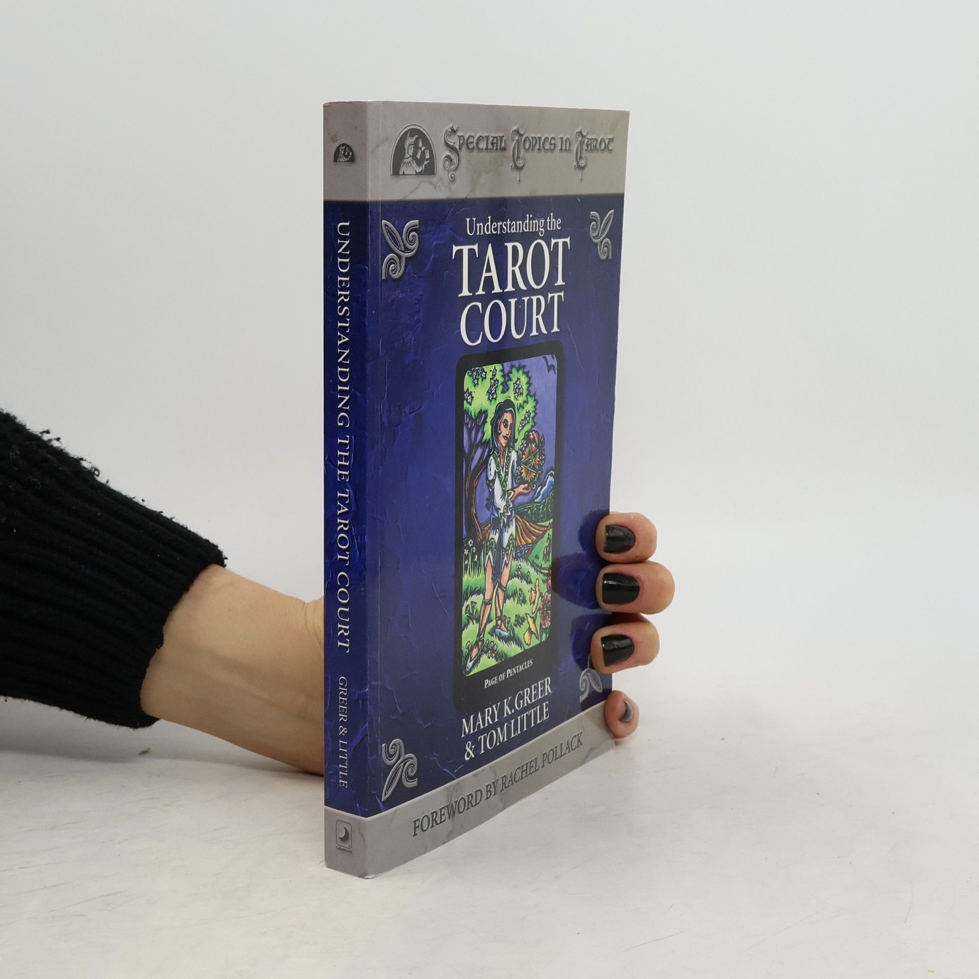 Understanding the Tarot Court