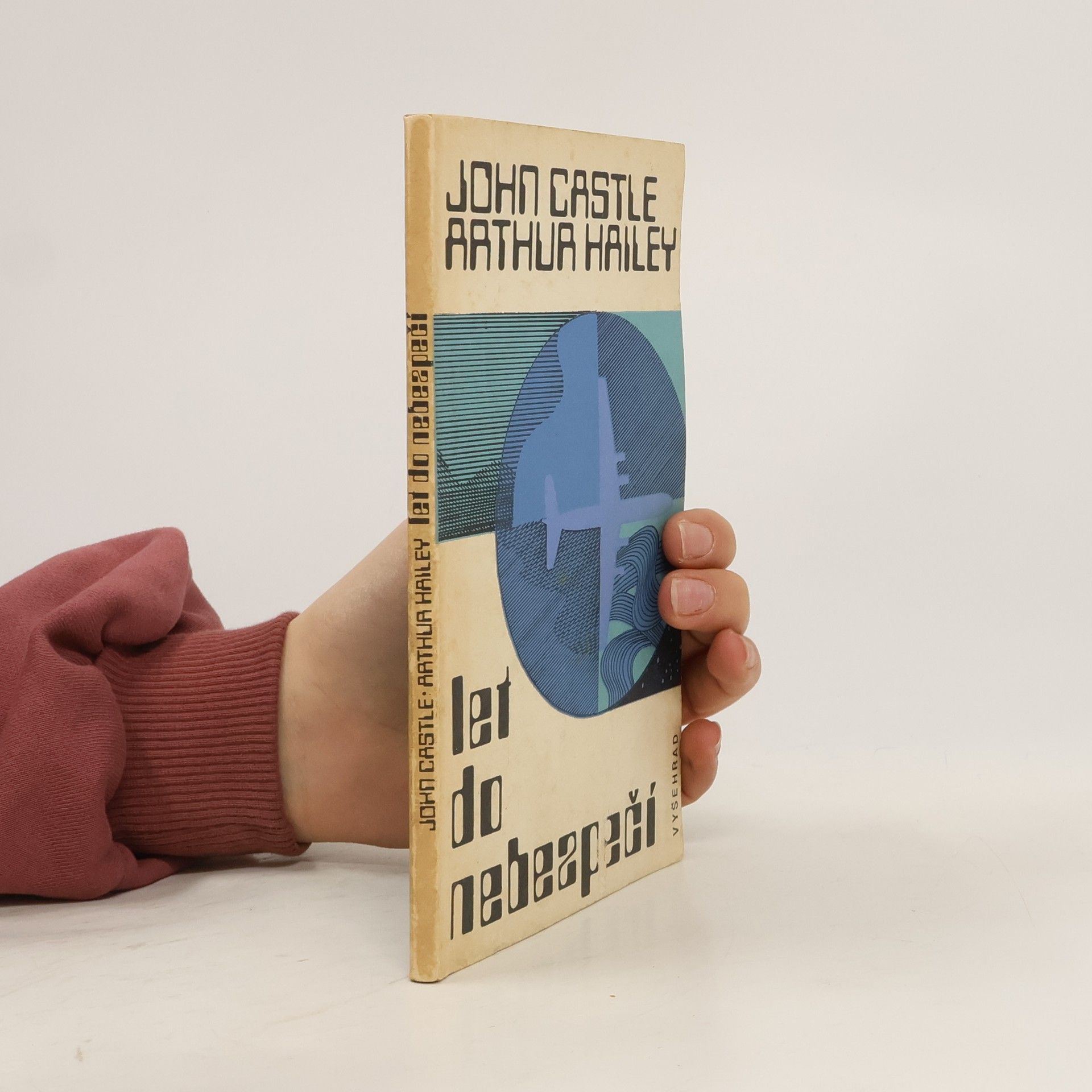 John Castle Let do nebezpečí