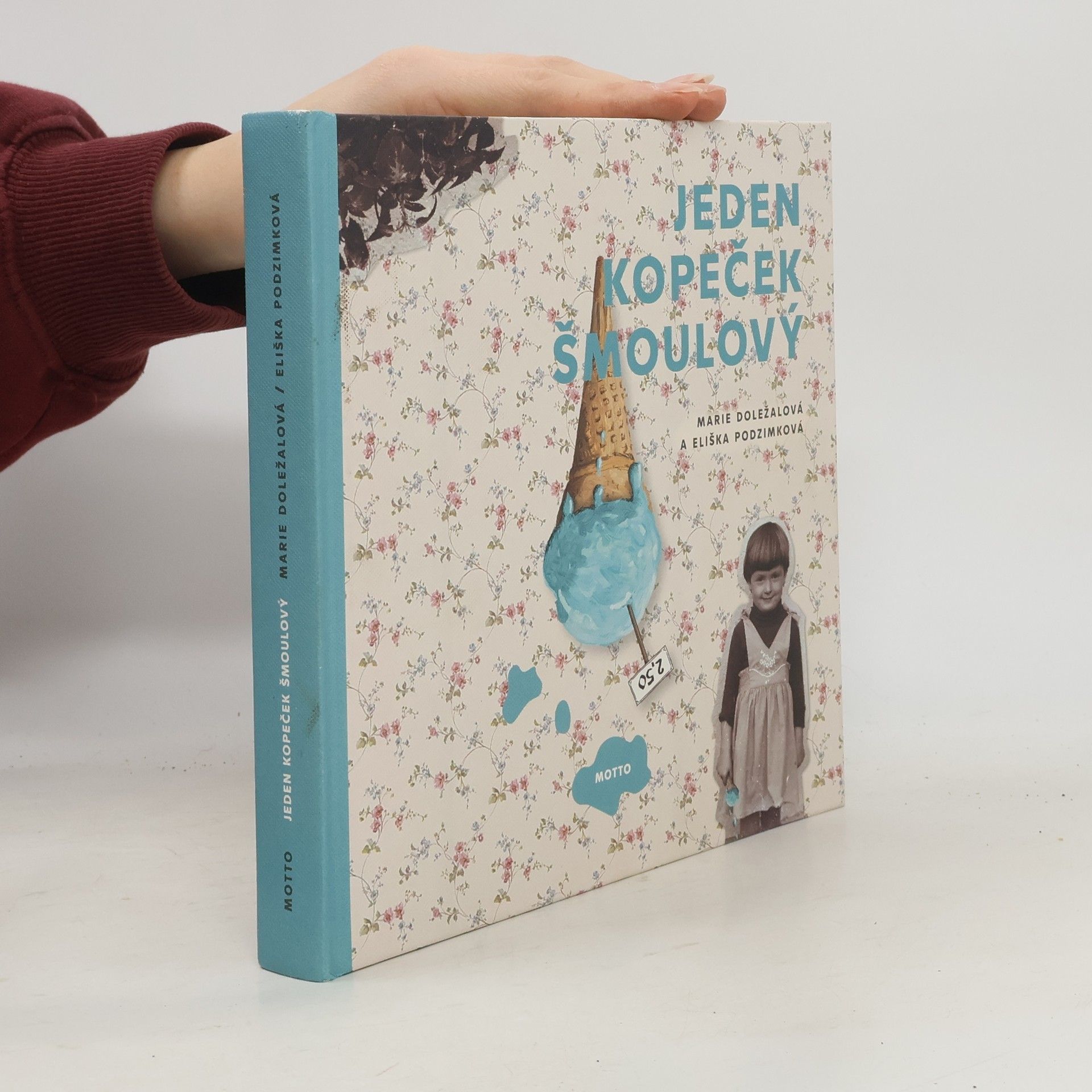 Marie Doležalová Jeden kopeček šmoulový