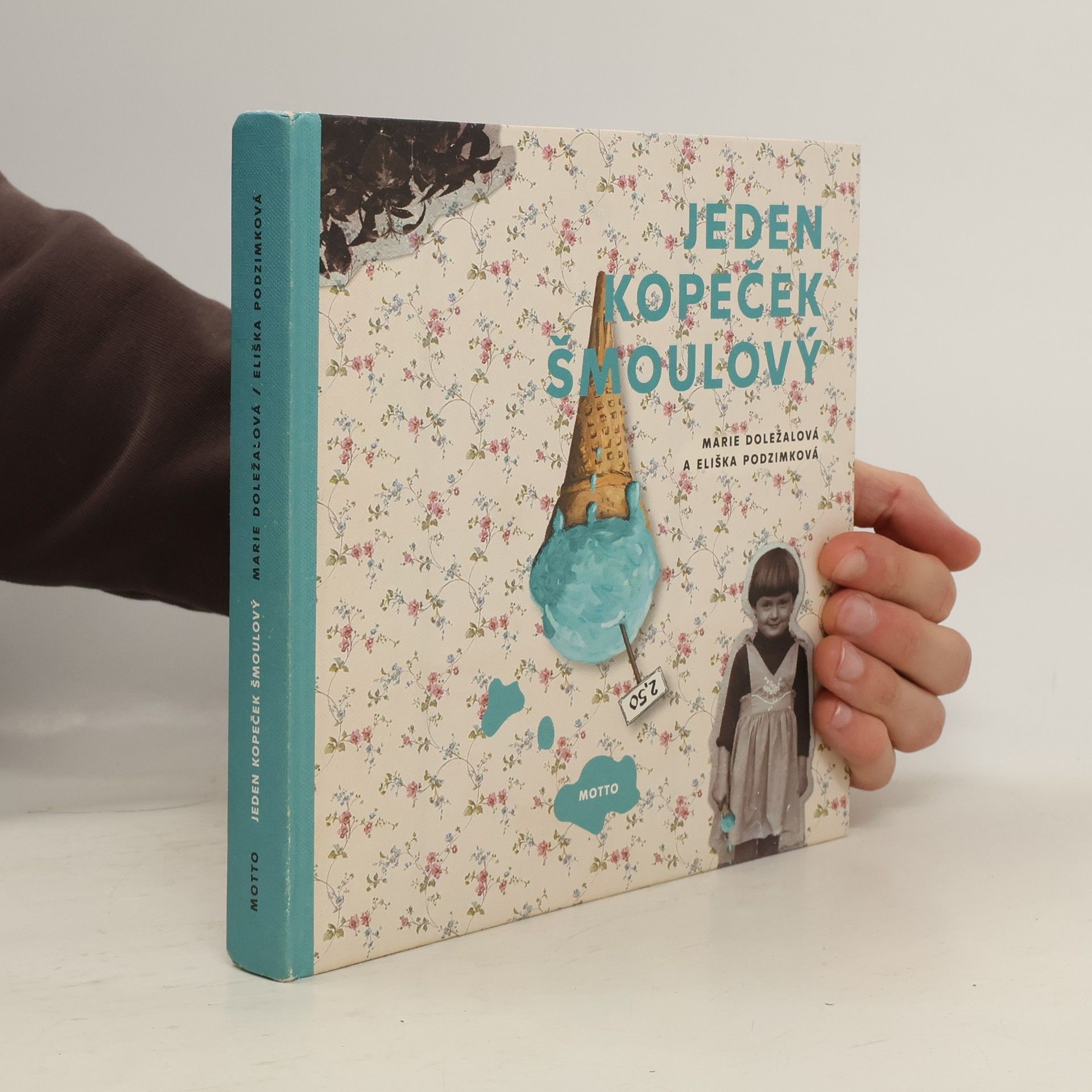 Marie Doležalová Jeden kopeček šmoulový