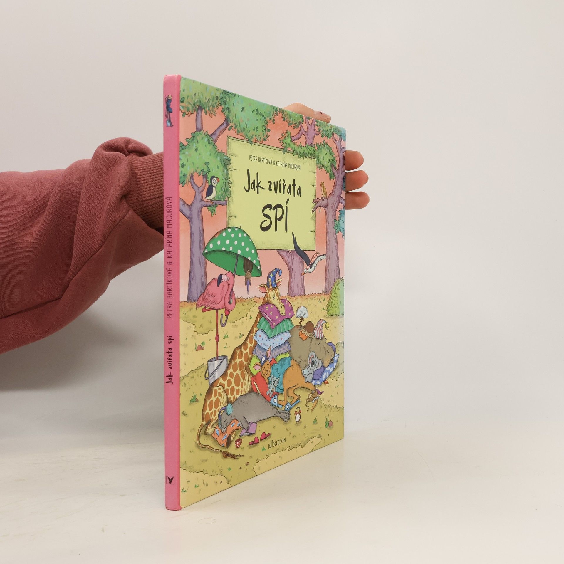 Petra Bartíková Jak zvířata spí